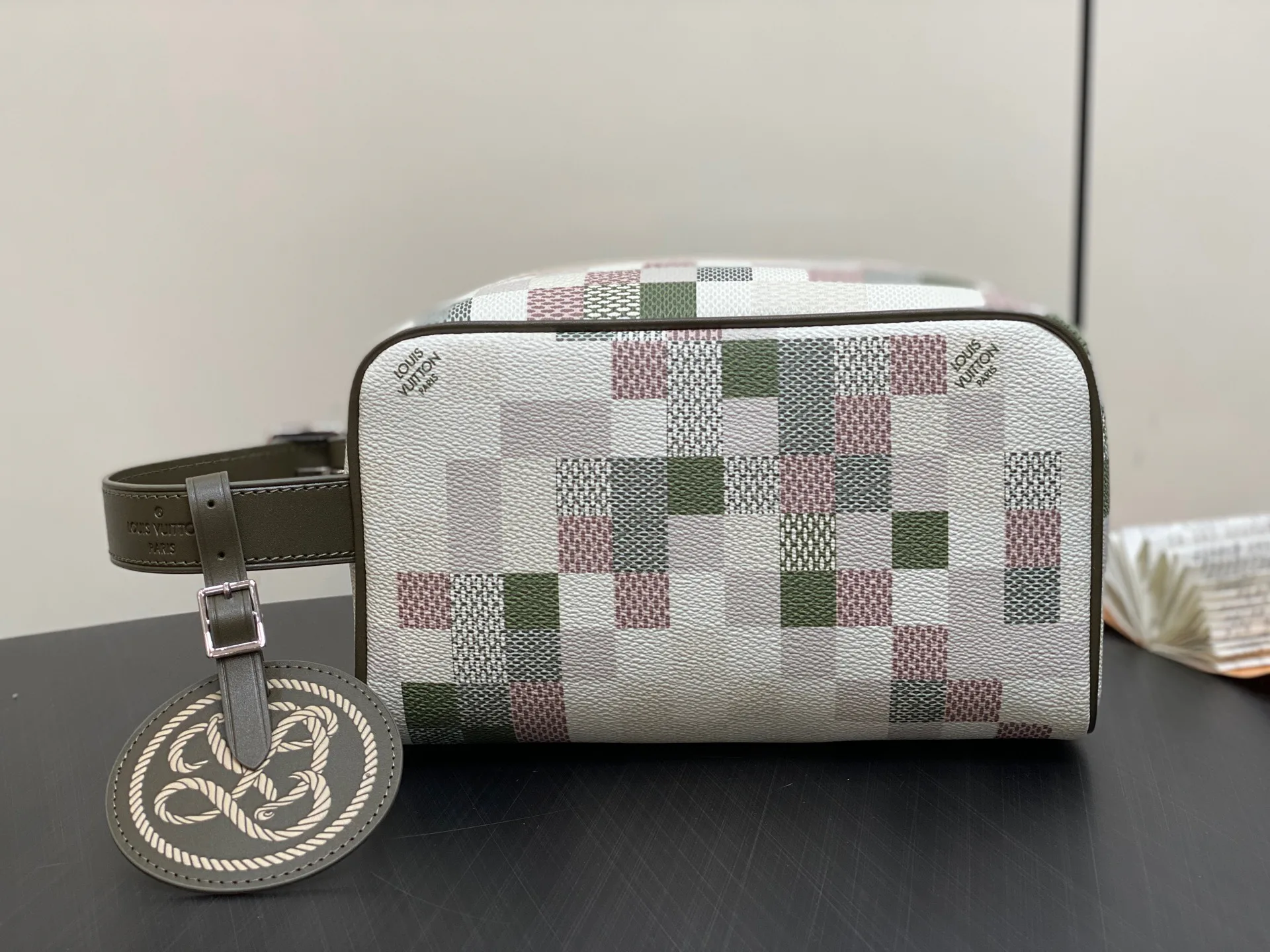 Клатчи Женские Louis Vuitton 10984