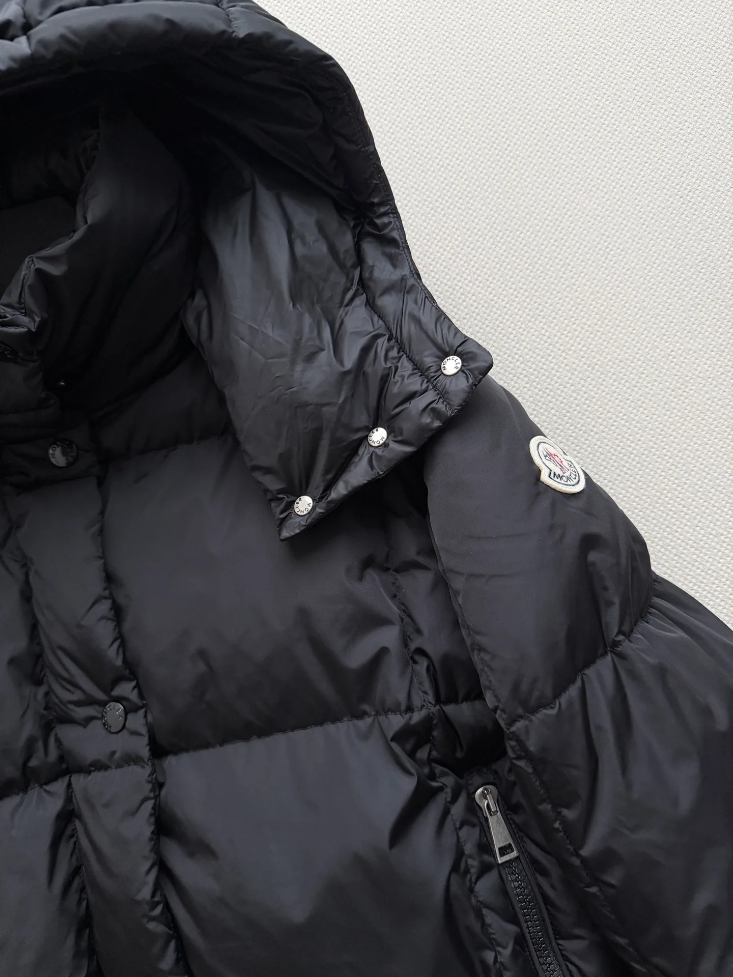 Куртки И Пуховики Женские Moncler 18769729