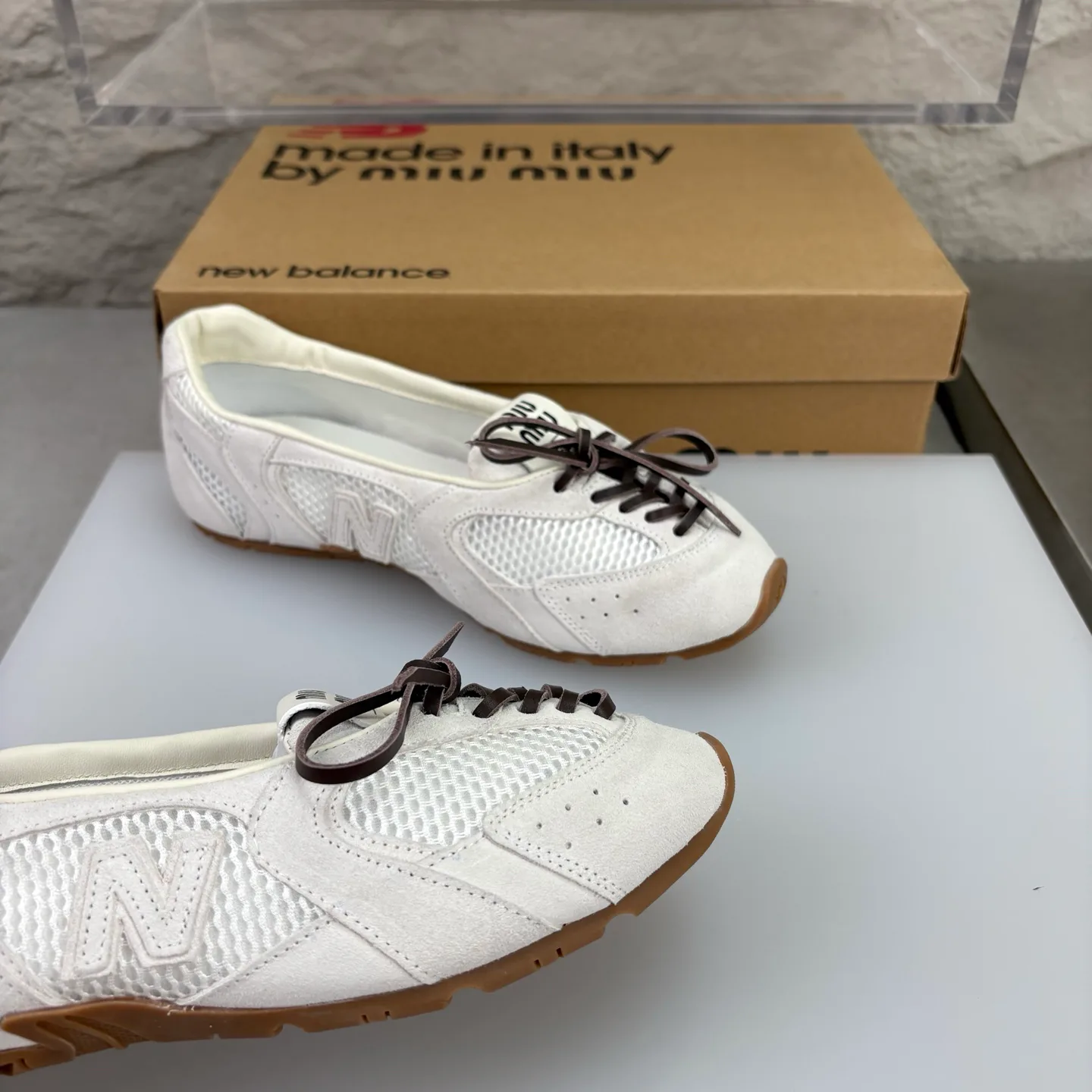Кроссовки Женские Miu Miu 18351575