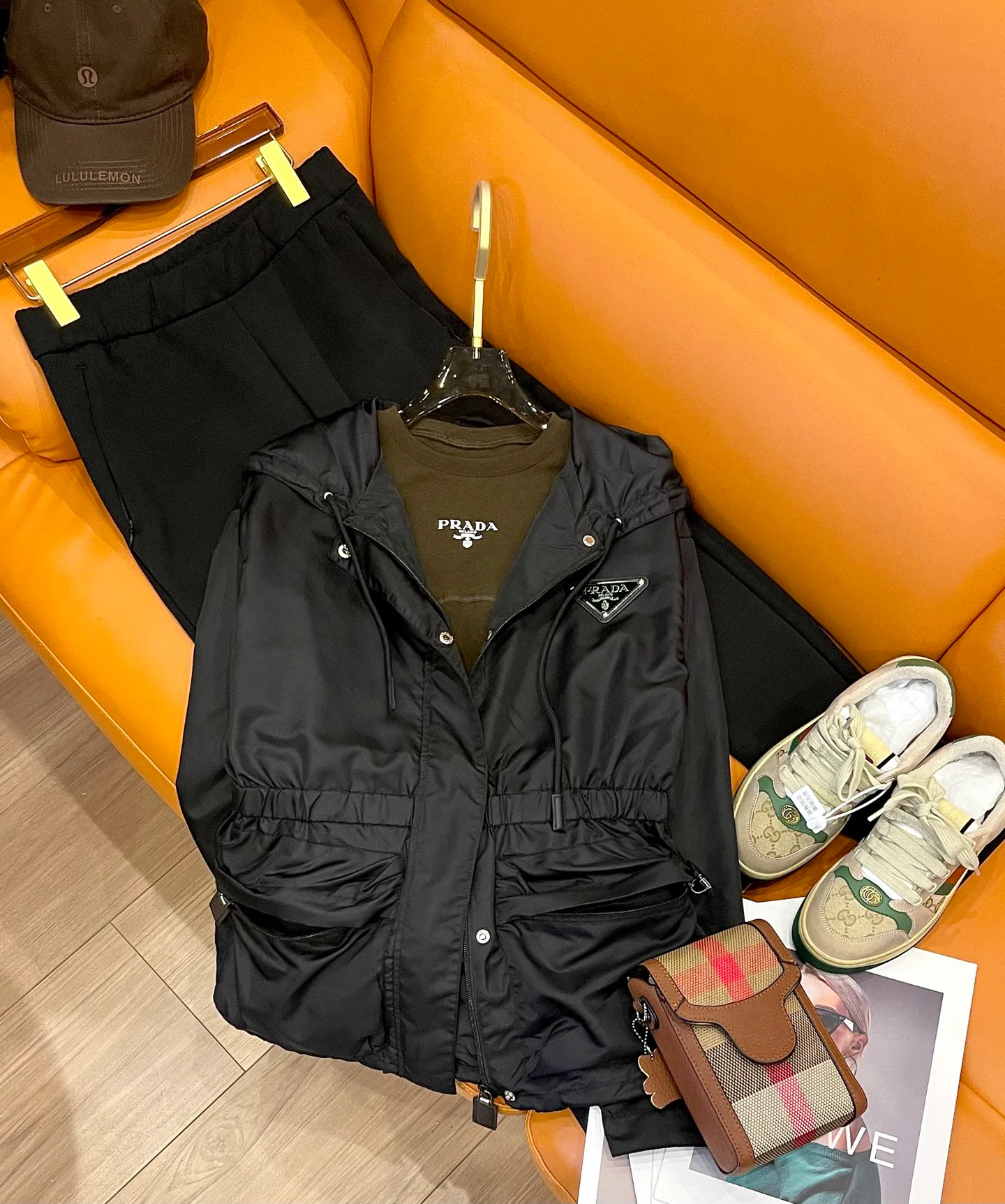 Пальто Женские Prada 11224961