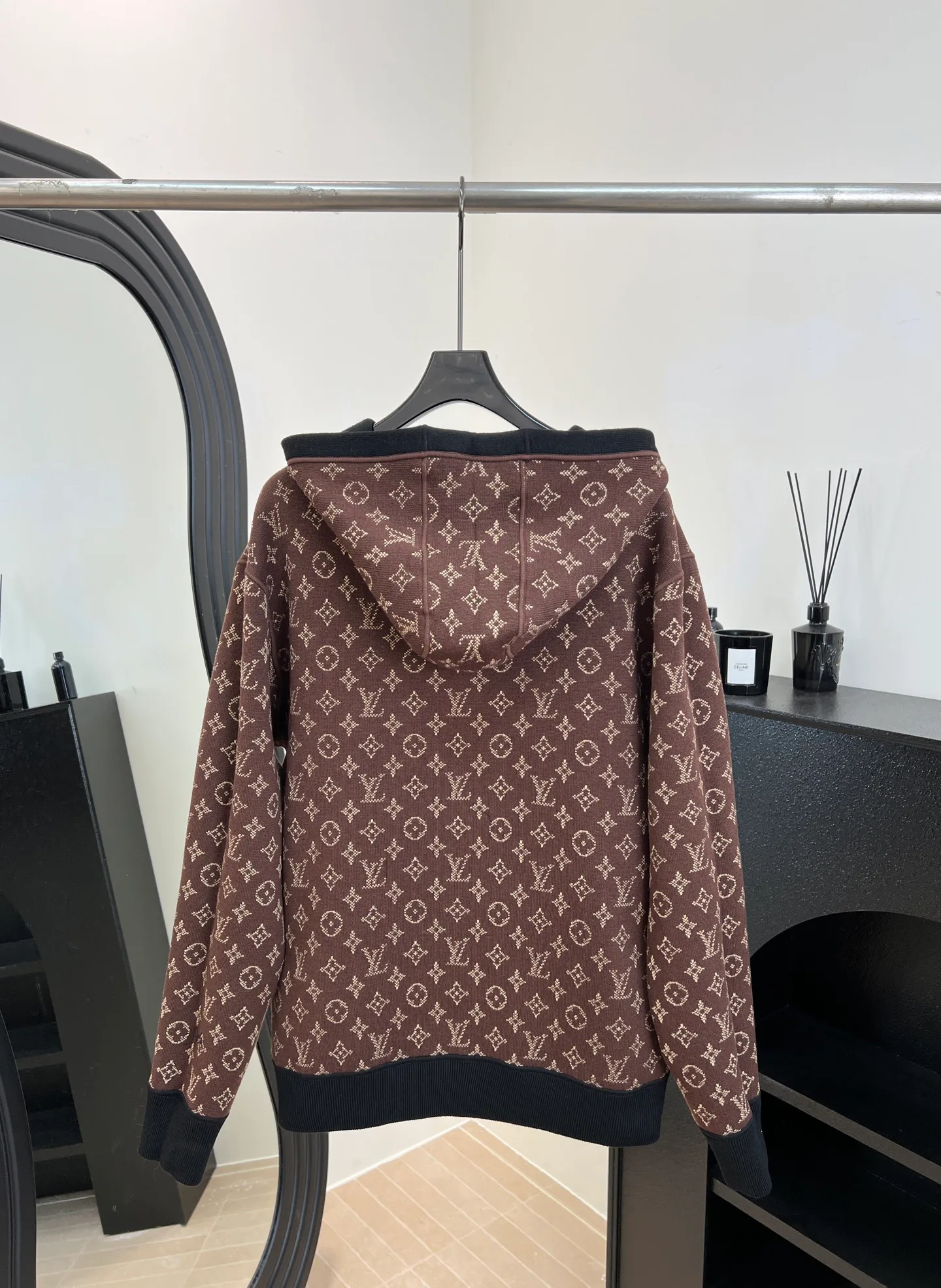 Куртки И Пуховики Женские Louis Vuitton 512588