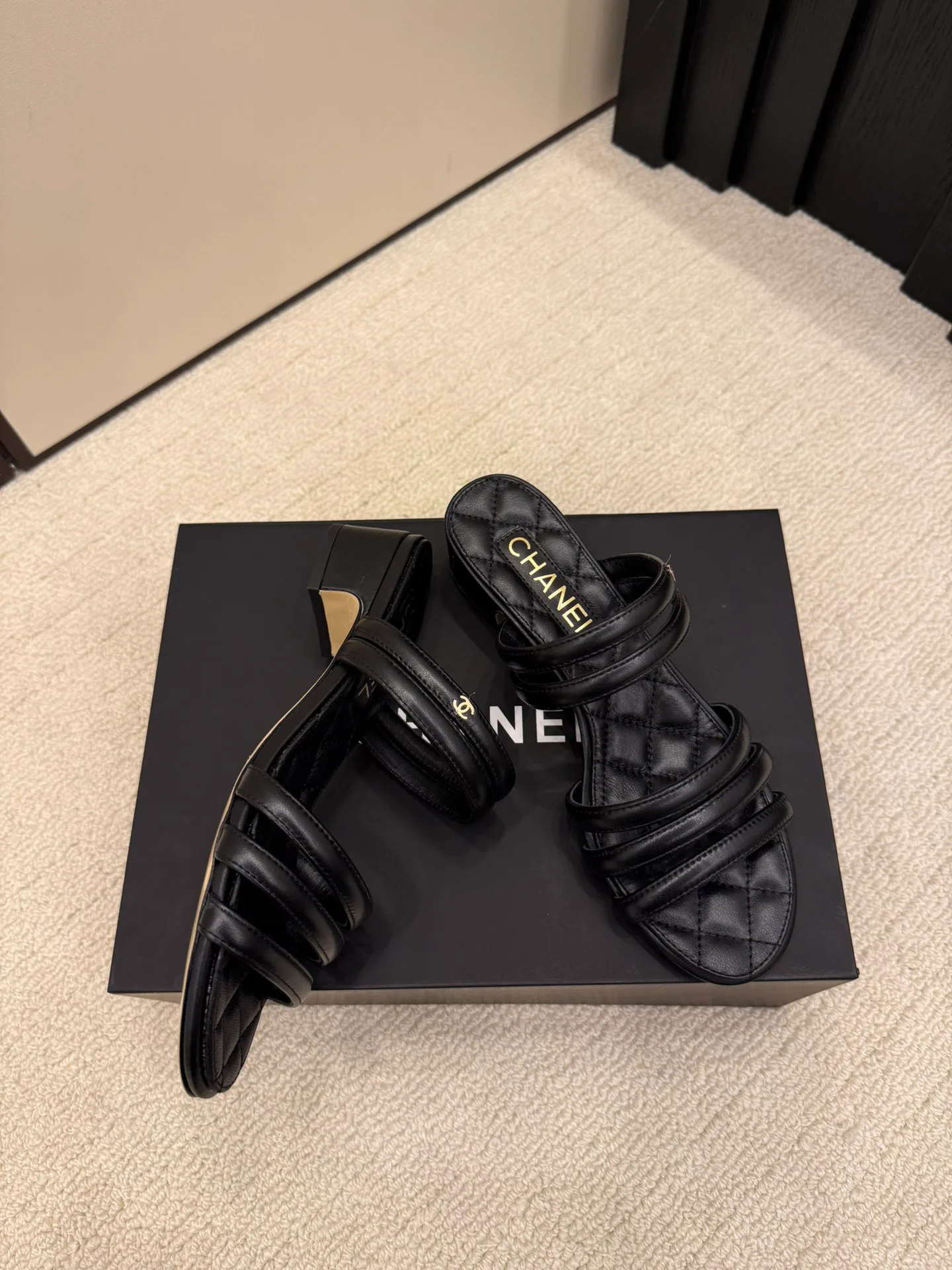 Босоножки Женские Chanel 804242