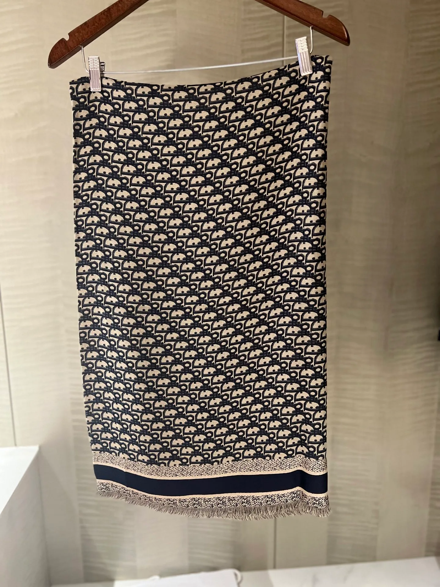 Шарфы Christian Dior 18507323