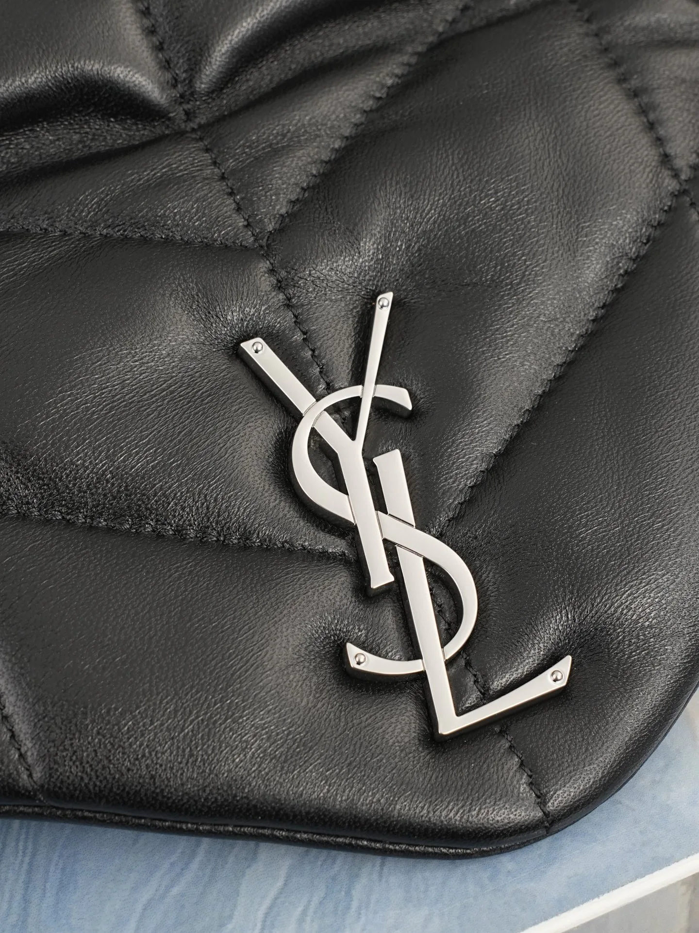 Классические Сумки Женские Saint Laurent 17385937