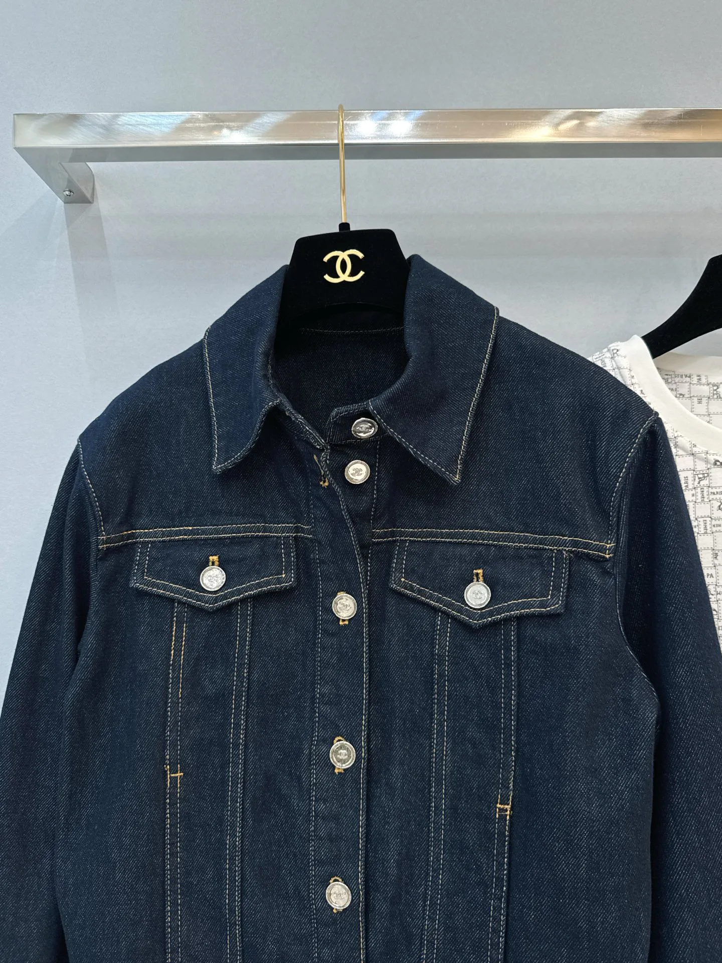Куртки Женские Chanel Куртки Женские Chanel