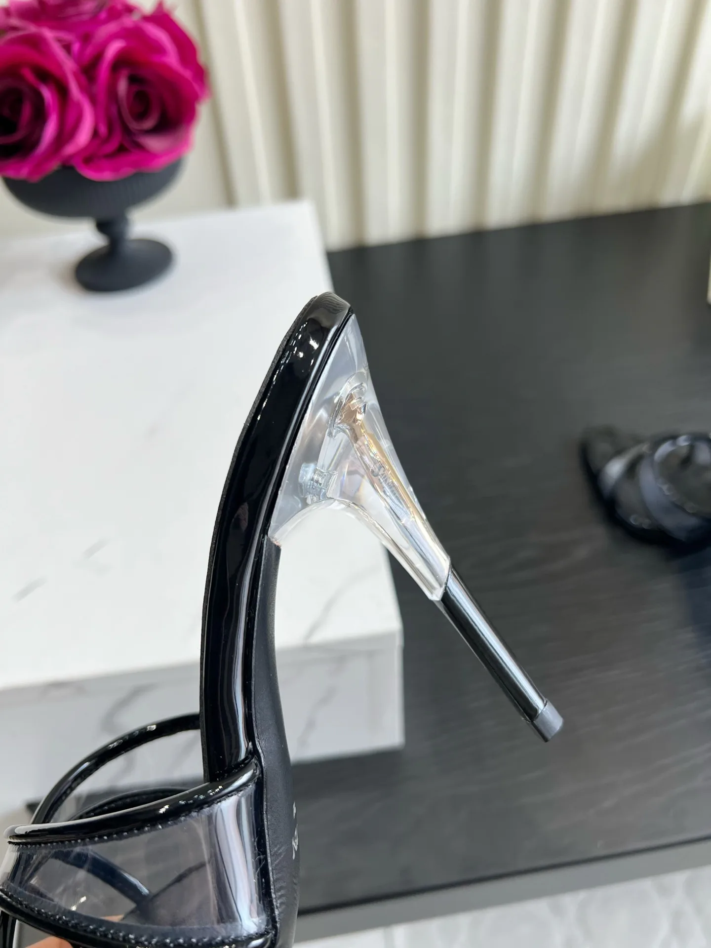 Босоножки Женские Saint Laurent 18614255
