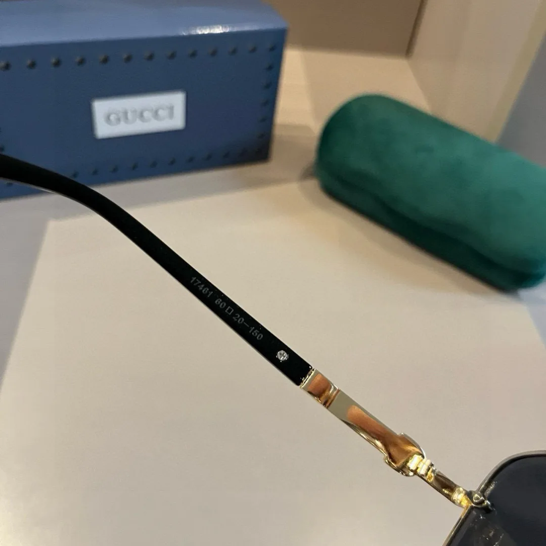 Очки Gucci 9374900