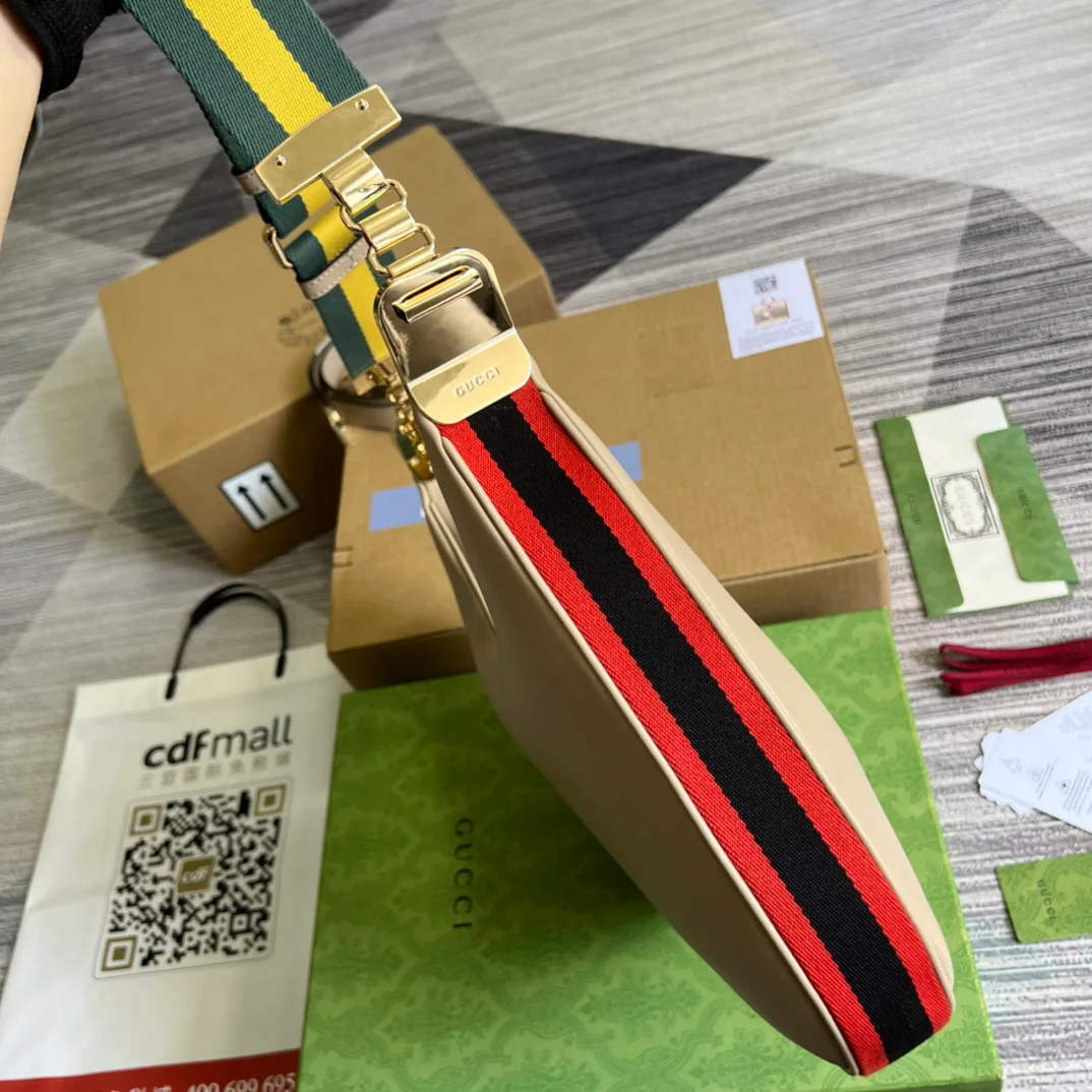 Сумки На Ремне Женские Gucci 369571