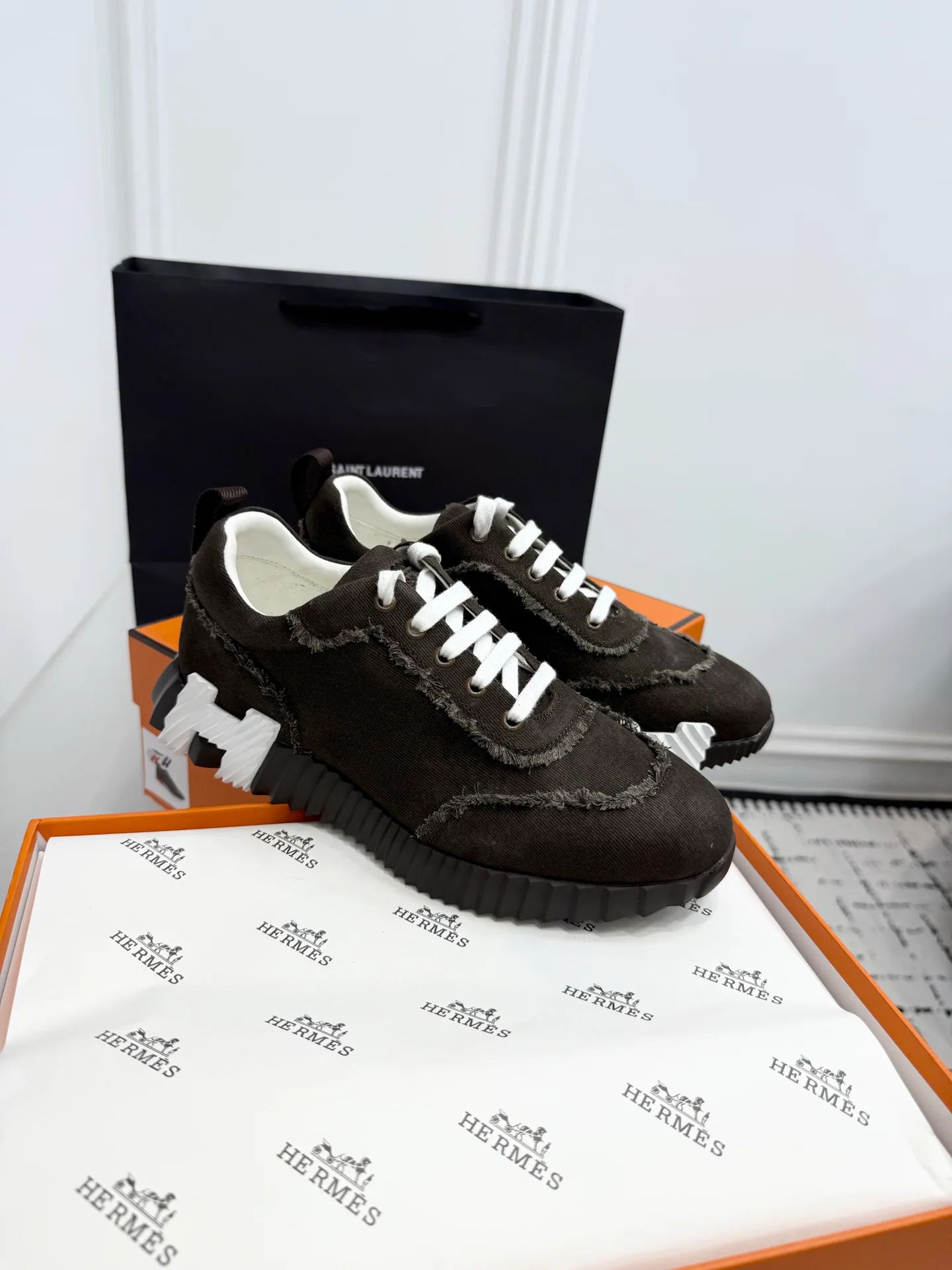 Кроссовки Женские Hermes 199506