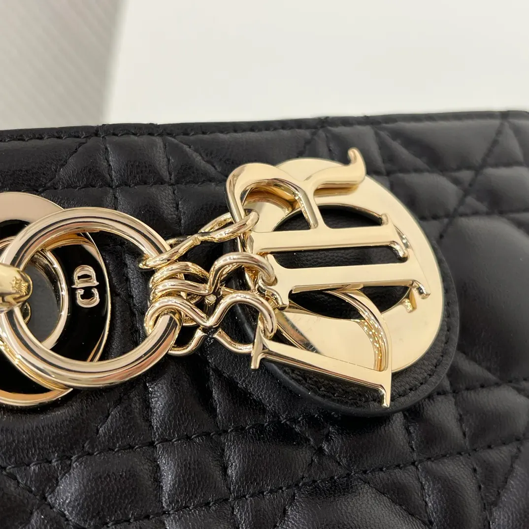 Классические Сумки Женские Christian Dior 501465