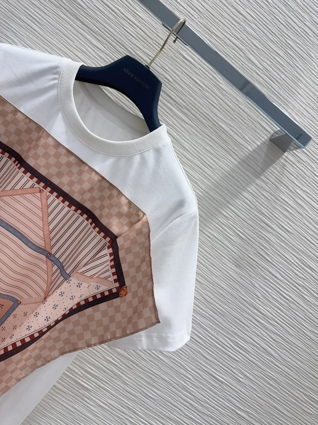 Топы Женские Louis Vuitton 11673939