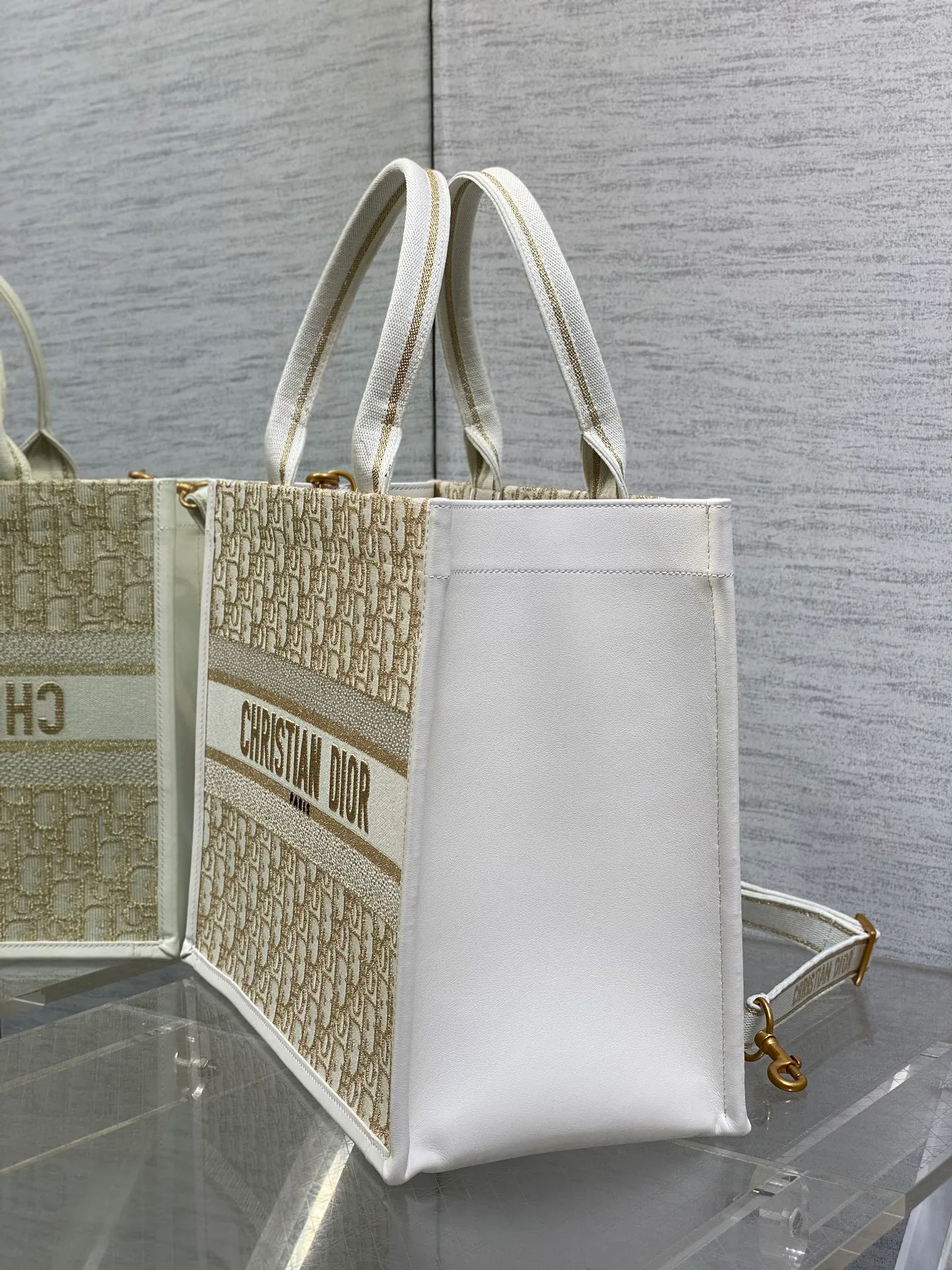 Сумки На Ремне Женские Christian Dior 167640