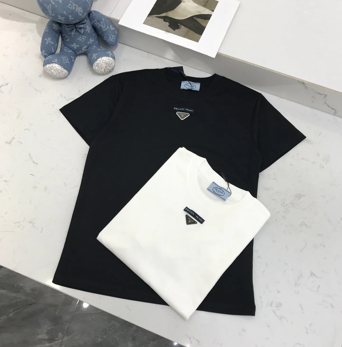 Футболки Женские Prada 11733998