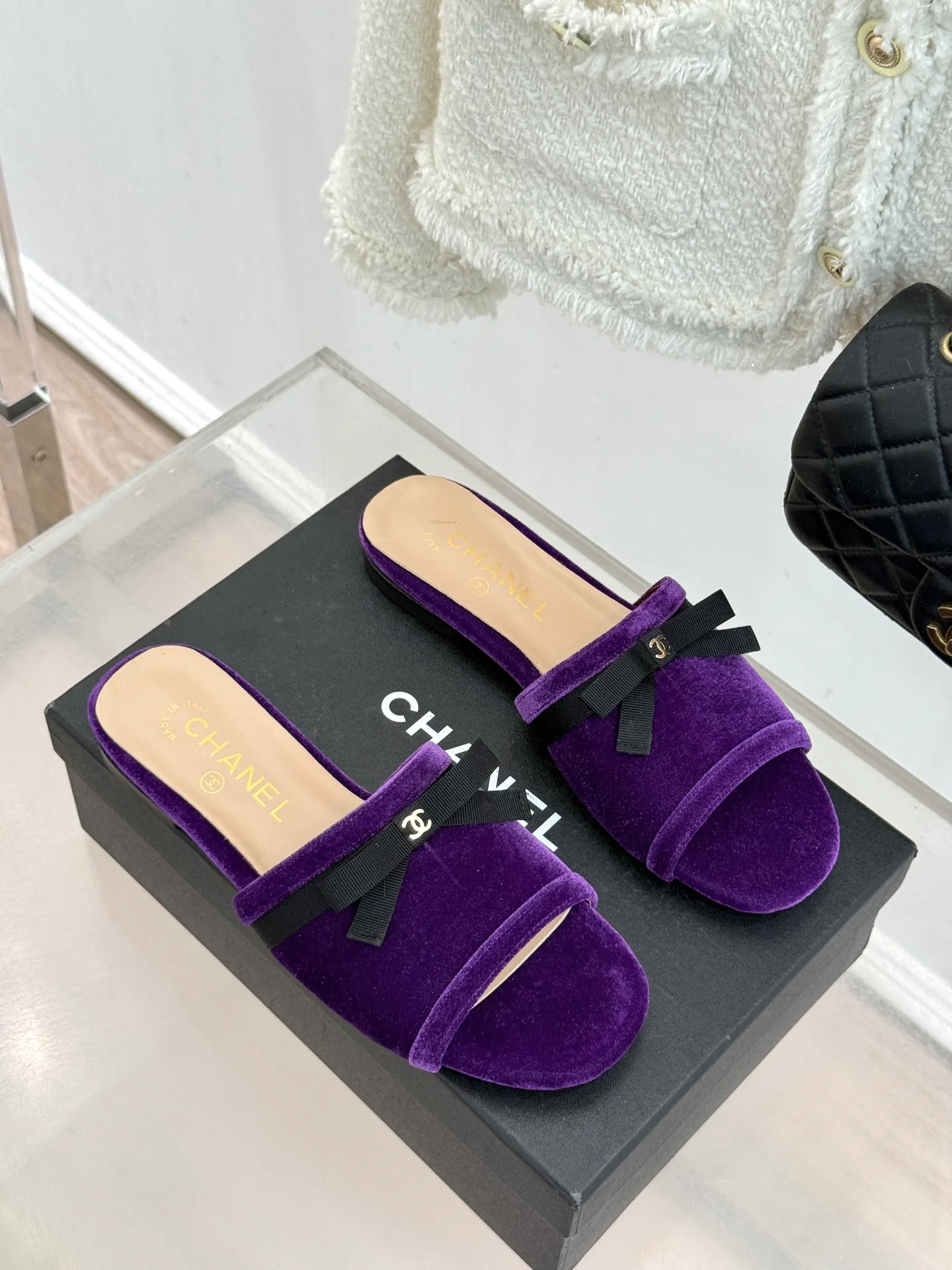 Шлепанцы Женские Chanel 12958165