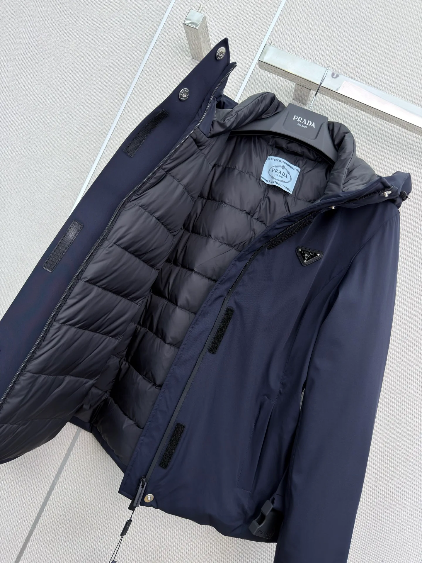 Куртки И Пуховики Женские Prada 18185827