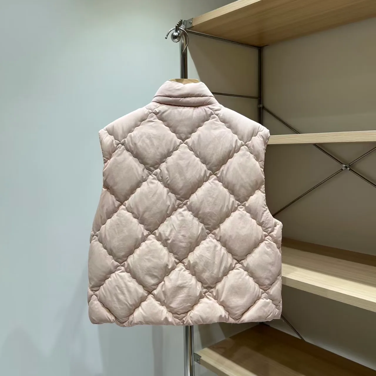 Жилеты Женские Moncler 18131409