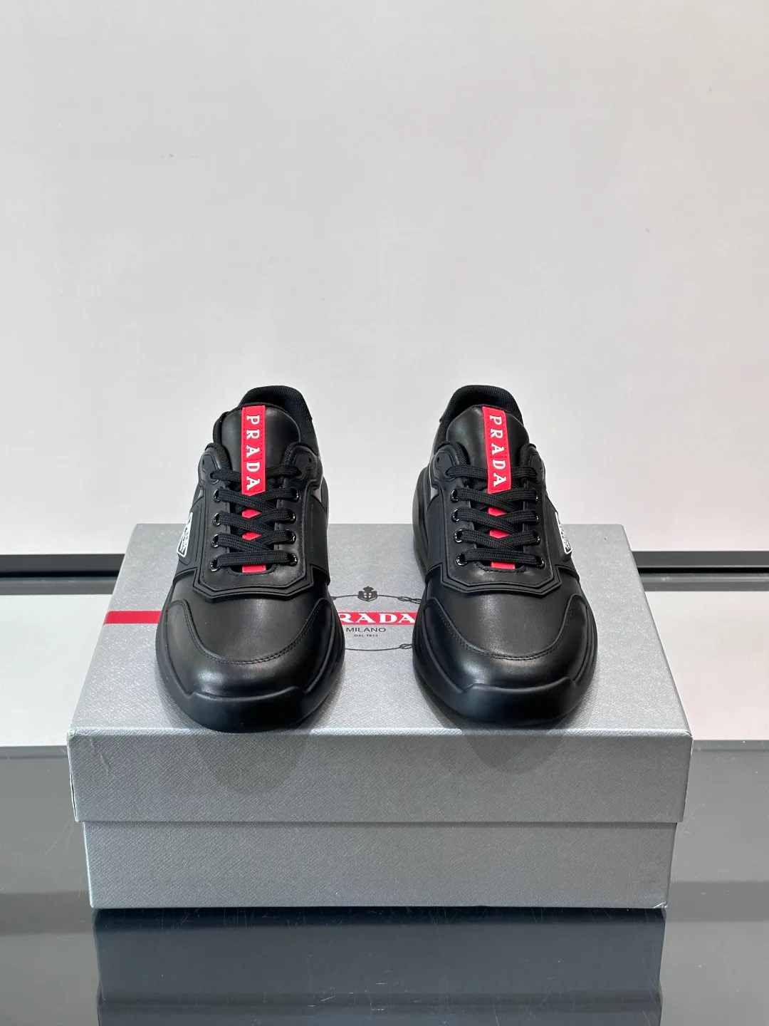 Кроссовки Мужские Prada 11533563