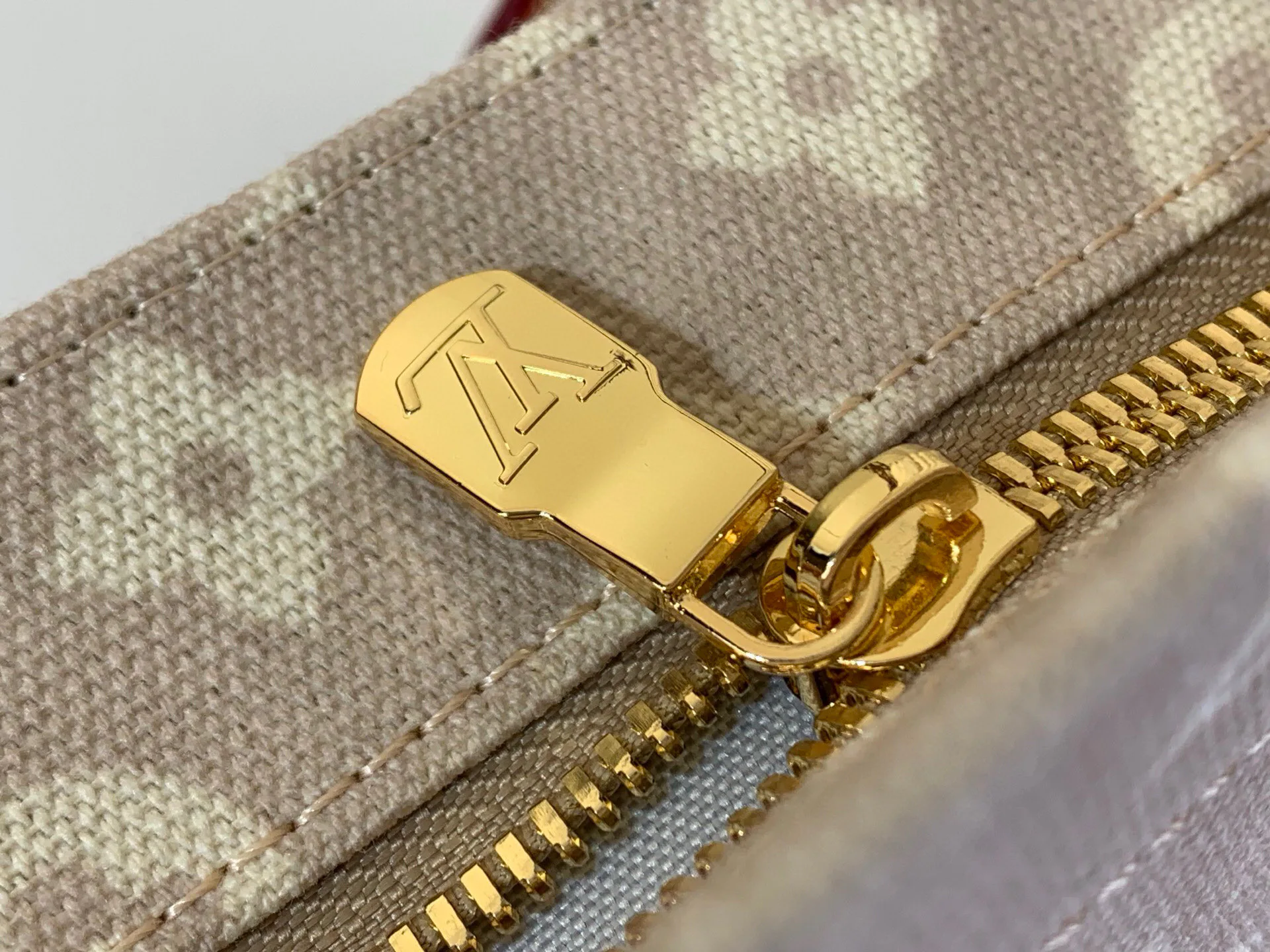 Классические Сумки Женские Louis Vuitton 256451