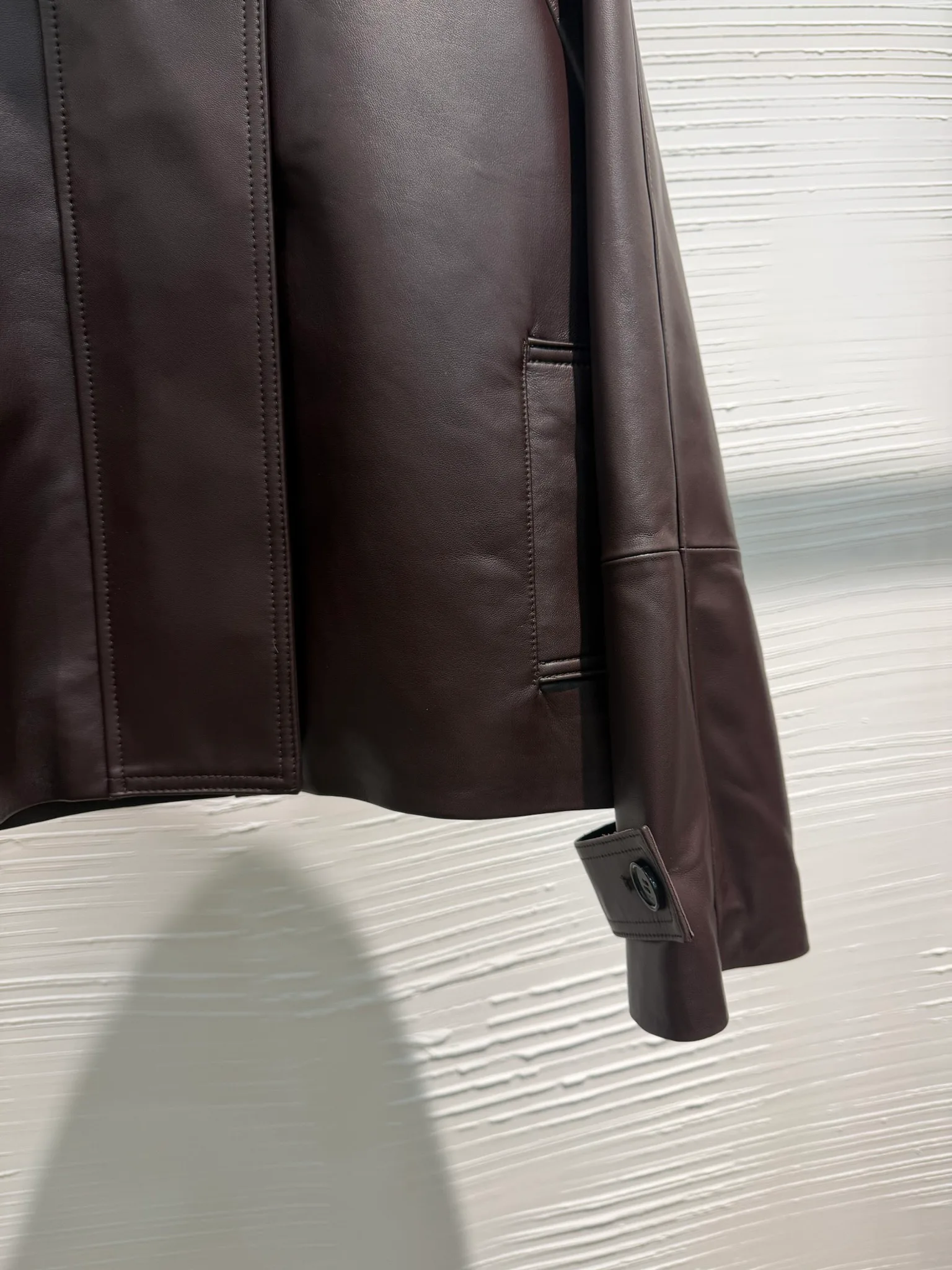 Кожаные Куртки И Дублёнки Женские Loewe 5067785