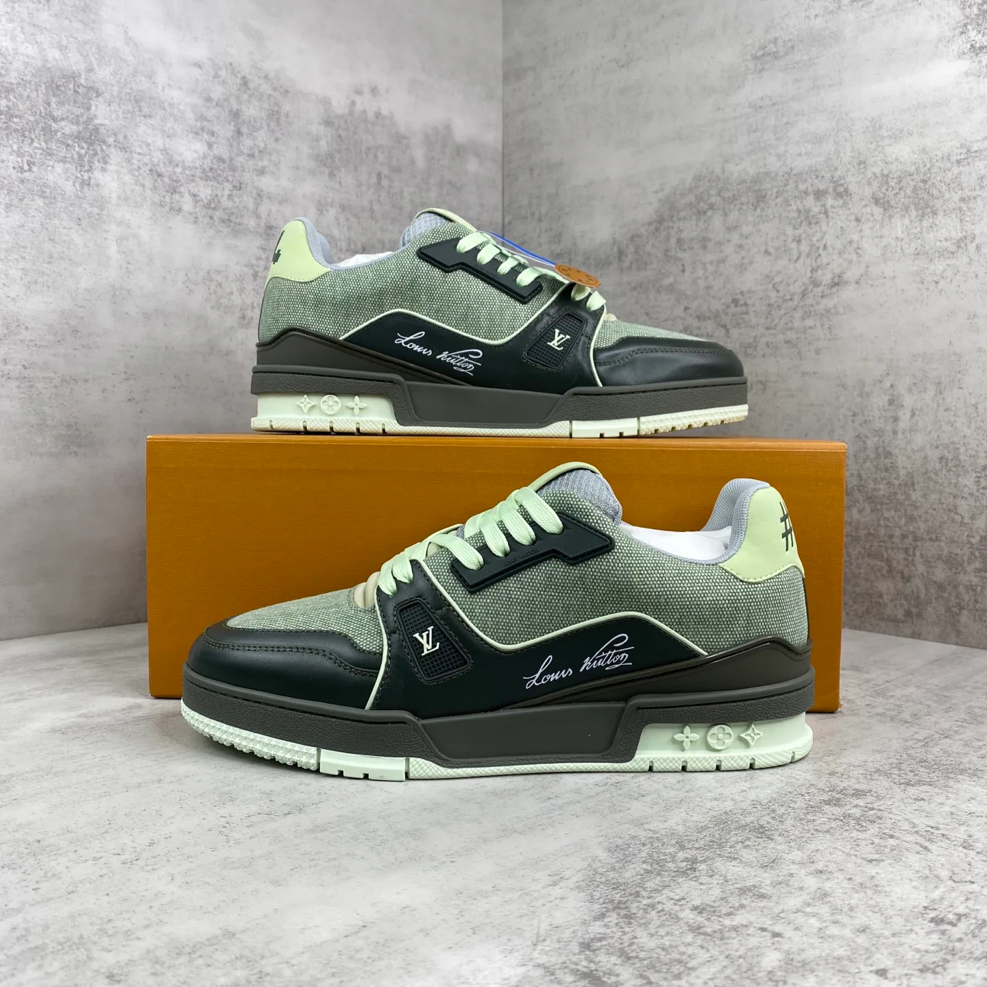 Кроссовки Женские Louis Vuitton 275325