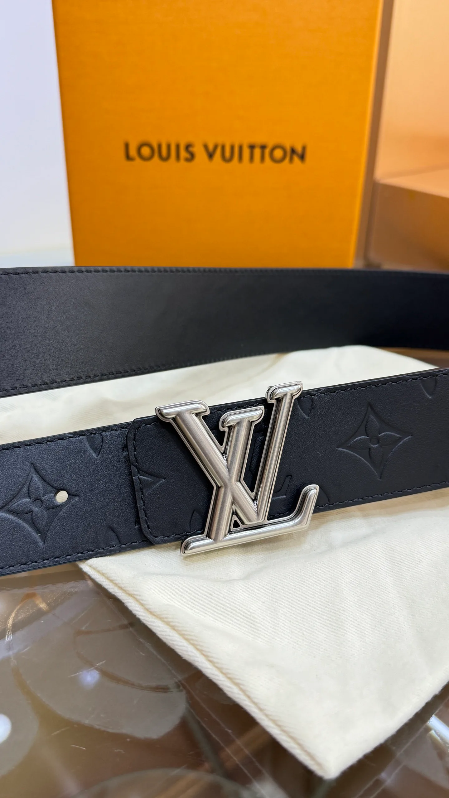 Ремни Louis Vuitton 14066143