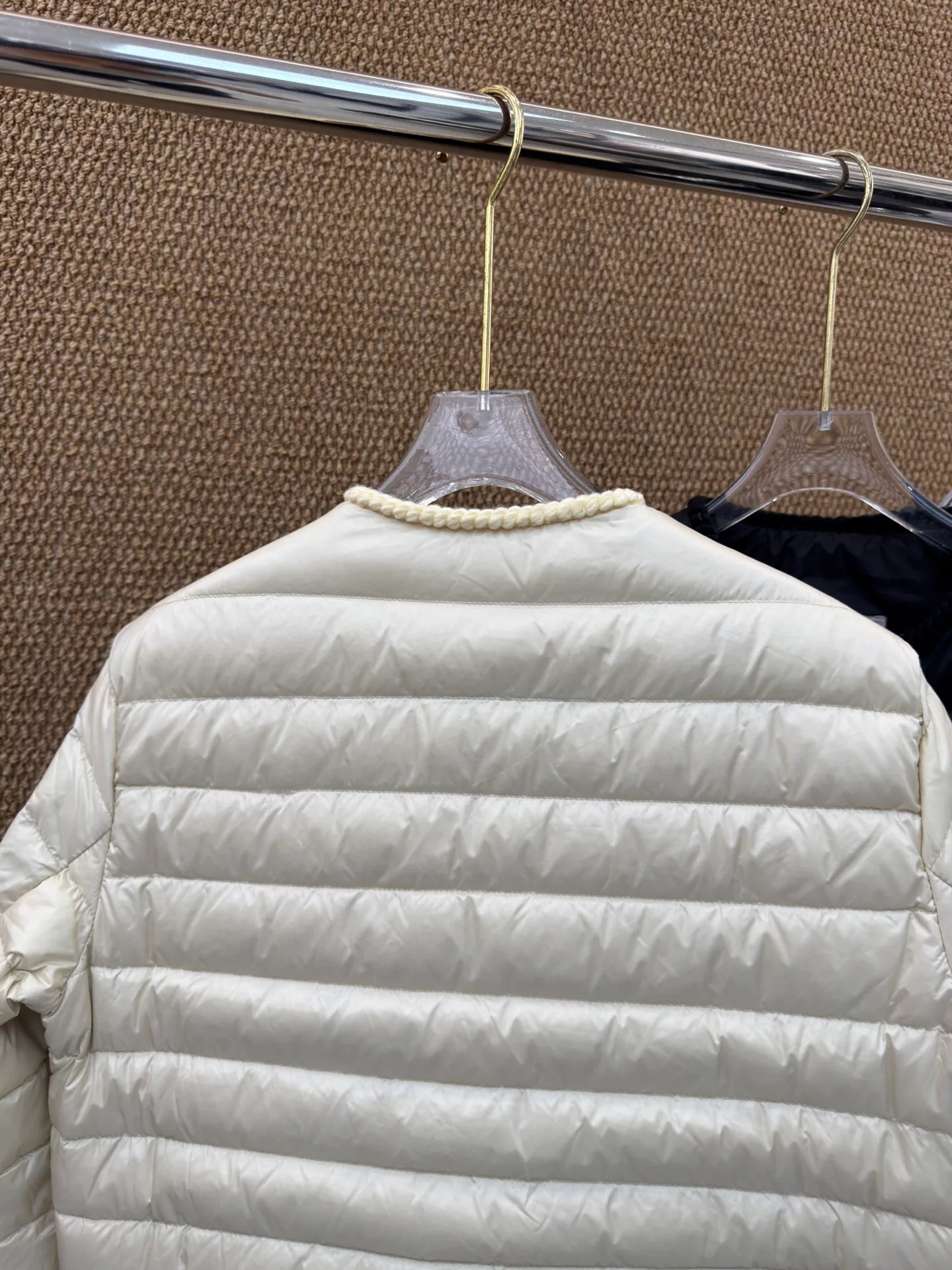 Куртки И Пуховики Женские Moncler 18891832