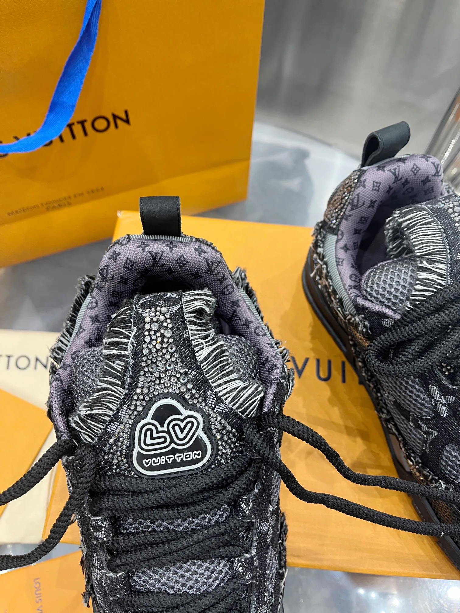 Кроссовки Мужские Louis Vuitton 1141913