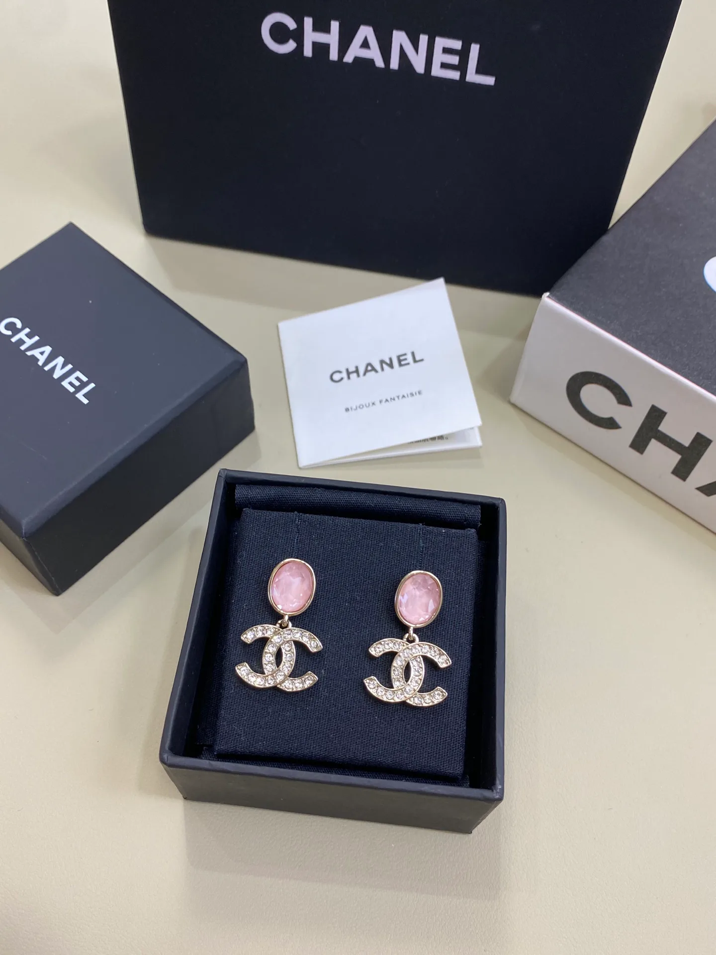 Бижутерия Chanel 822911