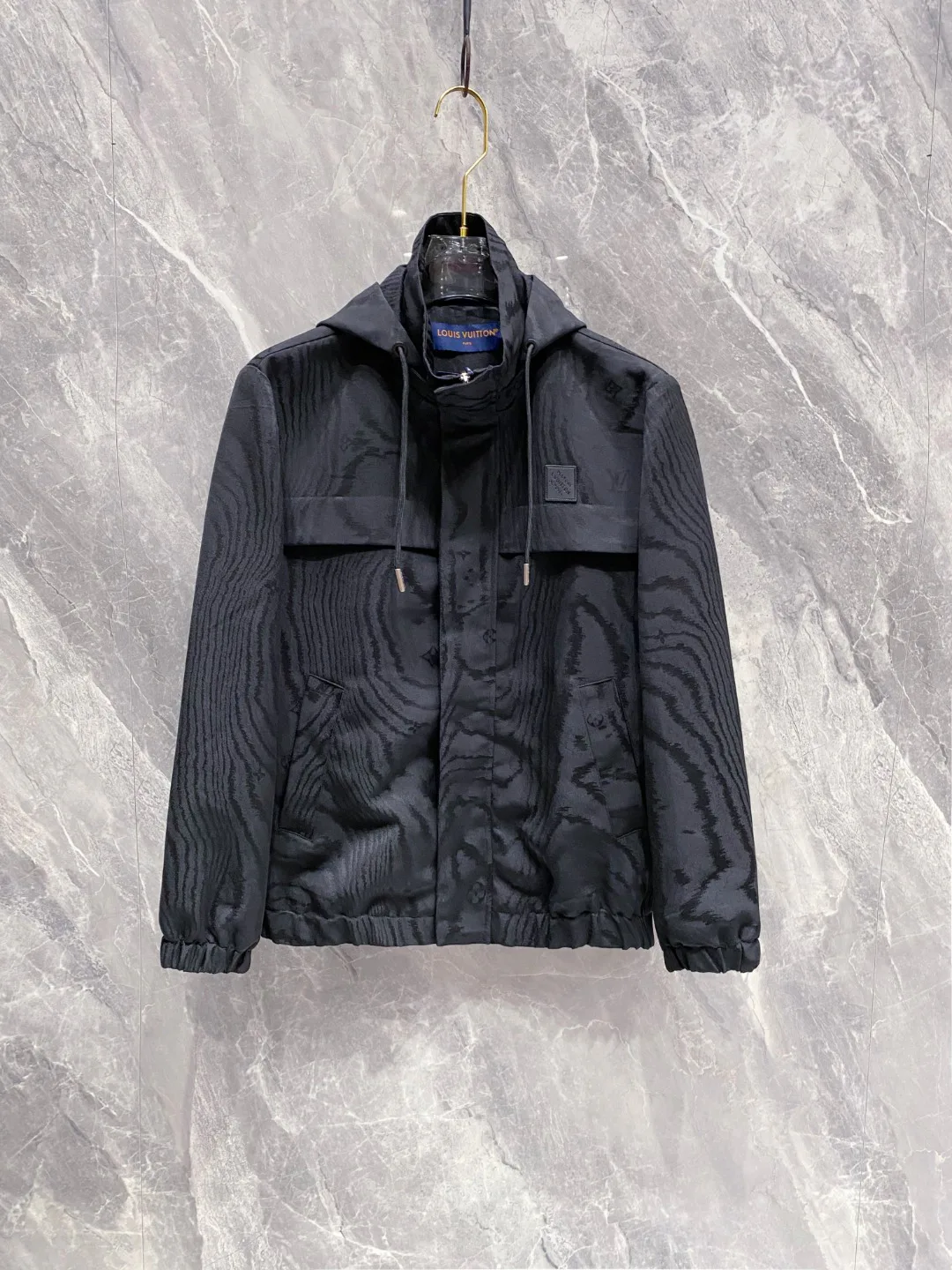 Куртки И Пуховики Мужские Louis Vuitton 1089732