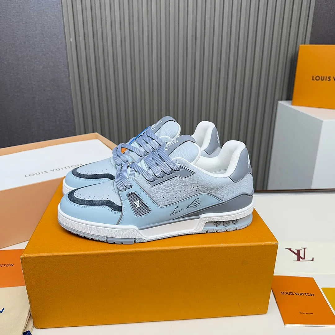 Кроссовки Женские Louis Vuitton 11707416