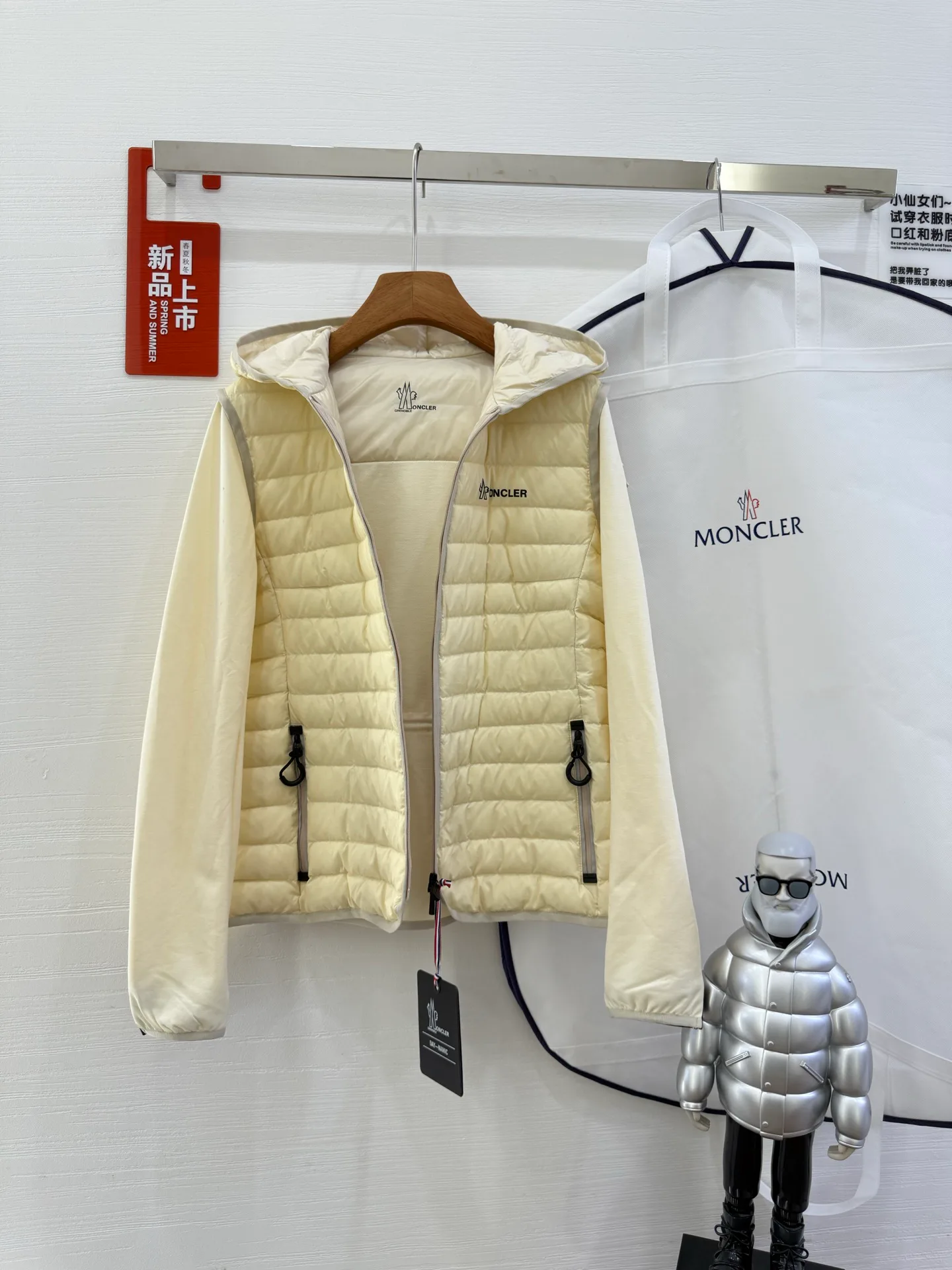 Куртки И Пуховики Женские Moncler 18825201