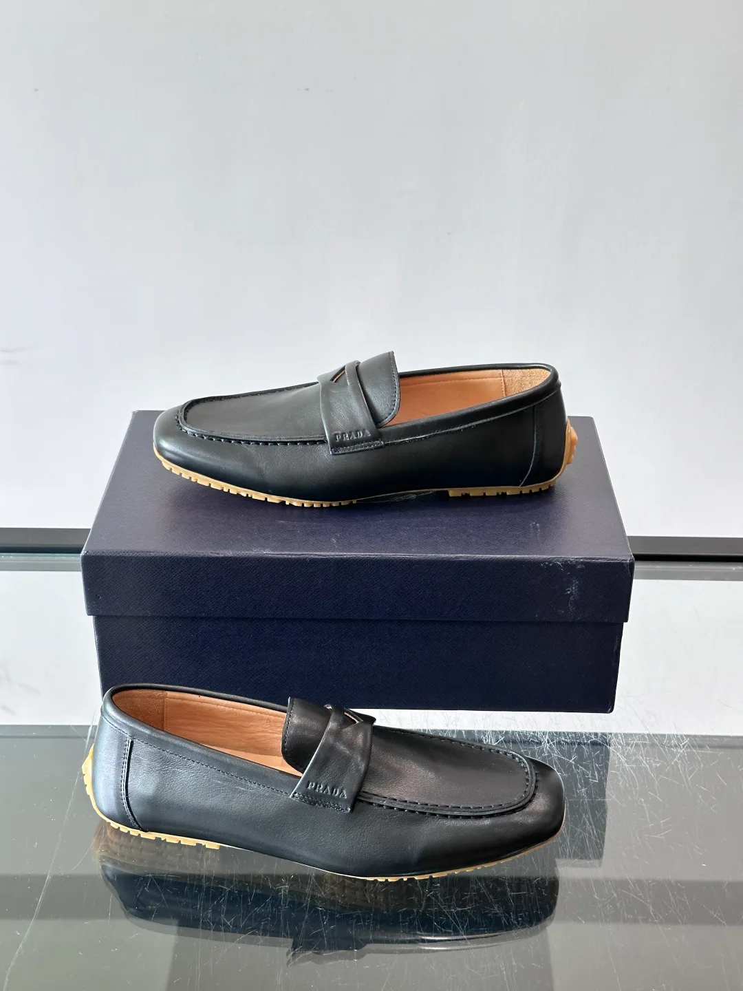 Лоферы И Туфли Мужские Prada 17447557