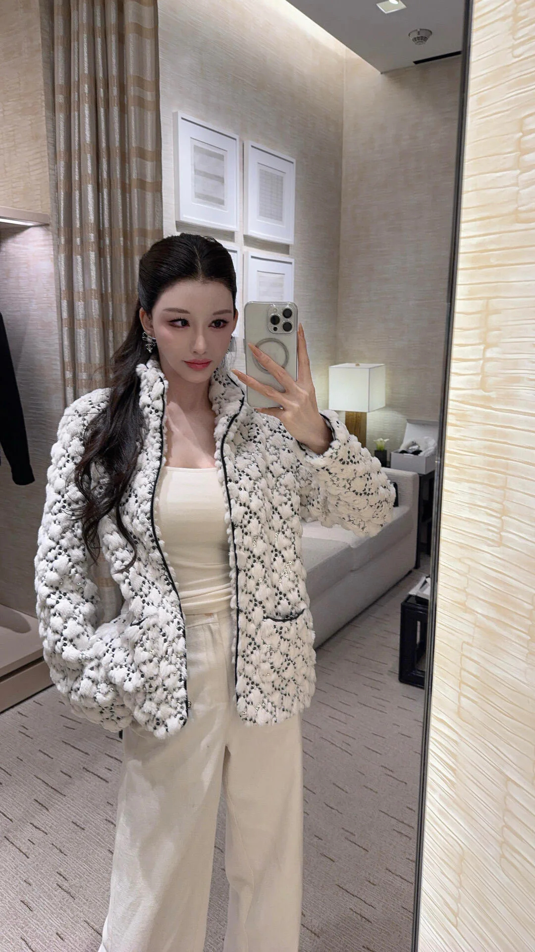 Куртки И Пуховики Женские Chanel 1286894