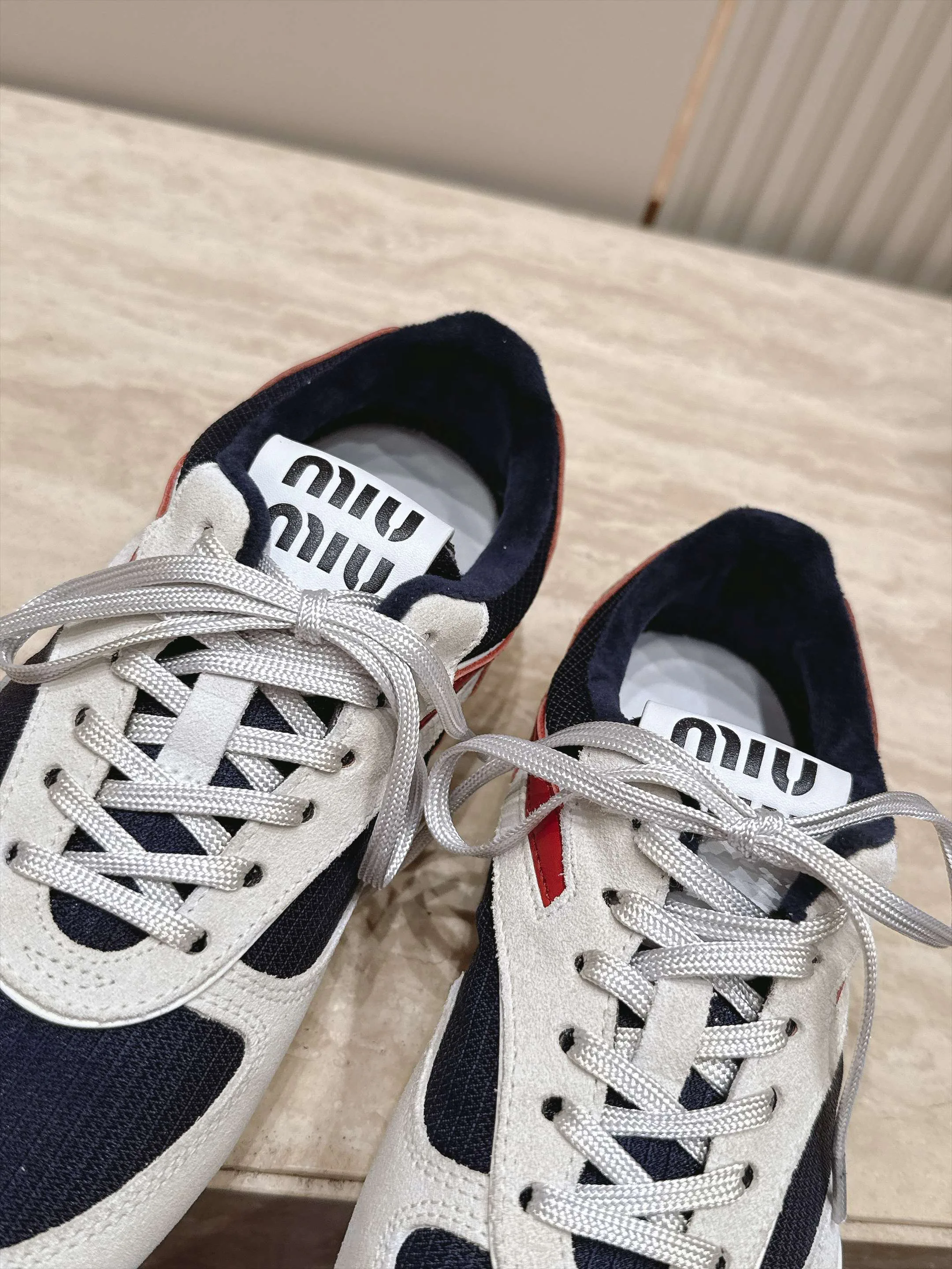 Кроссовки Женские Miu Miu 17963746