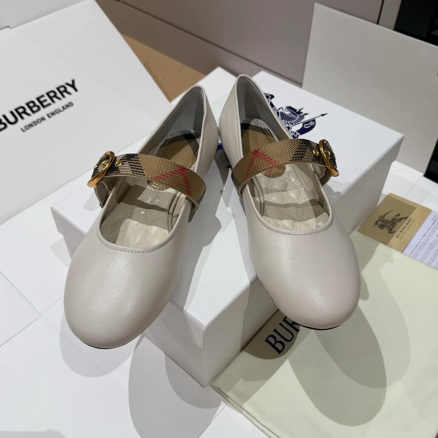 Балетки Женские Burberry 19333956