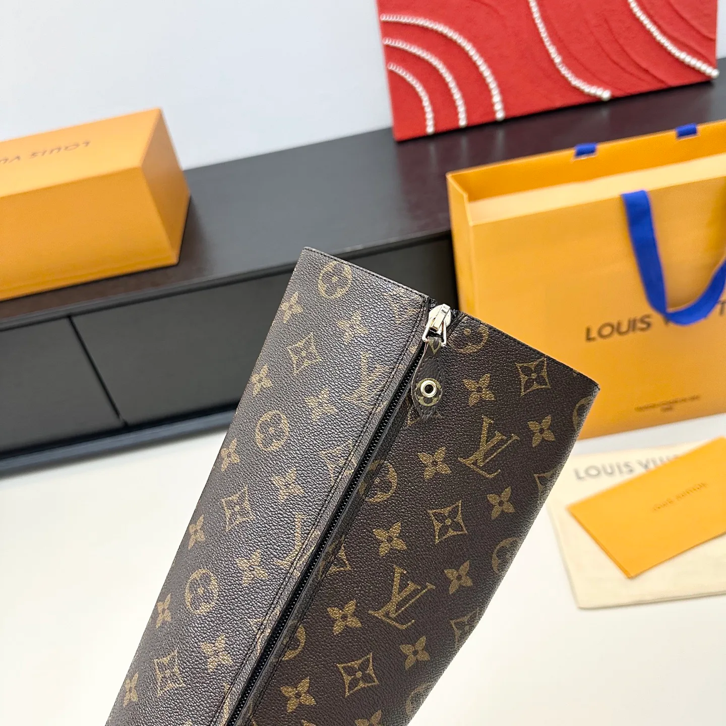 Сапоги Женские Louis Vuitton 19301560