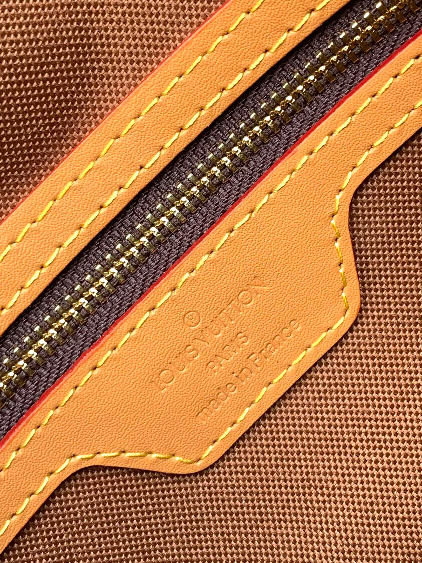 Классические Сумки Женские Louis Vuitton 13435272