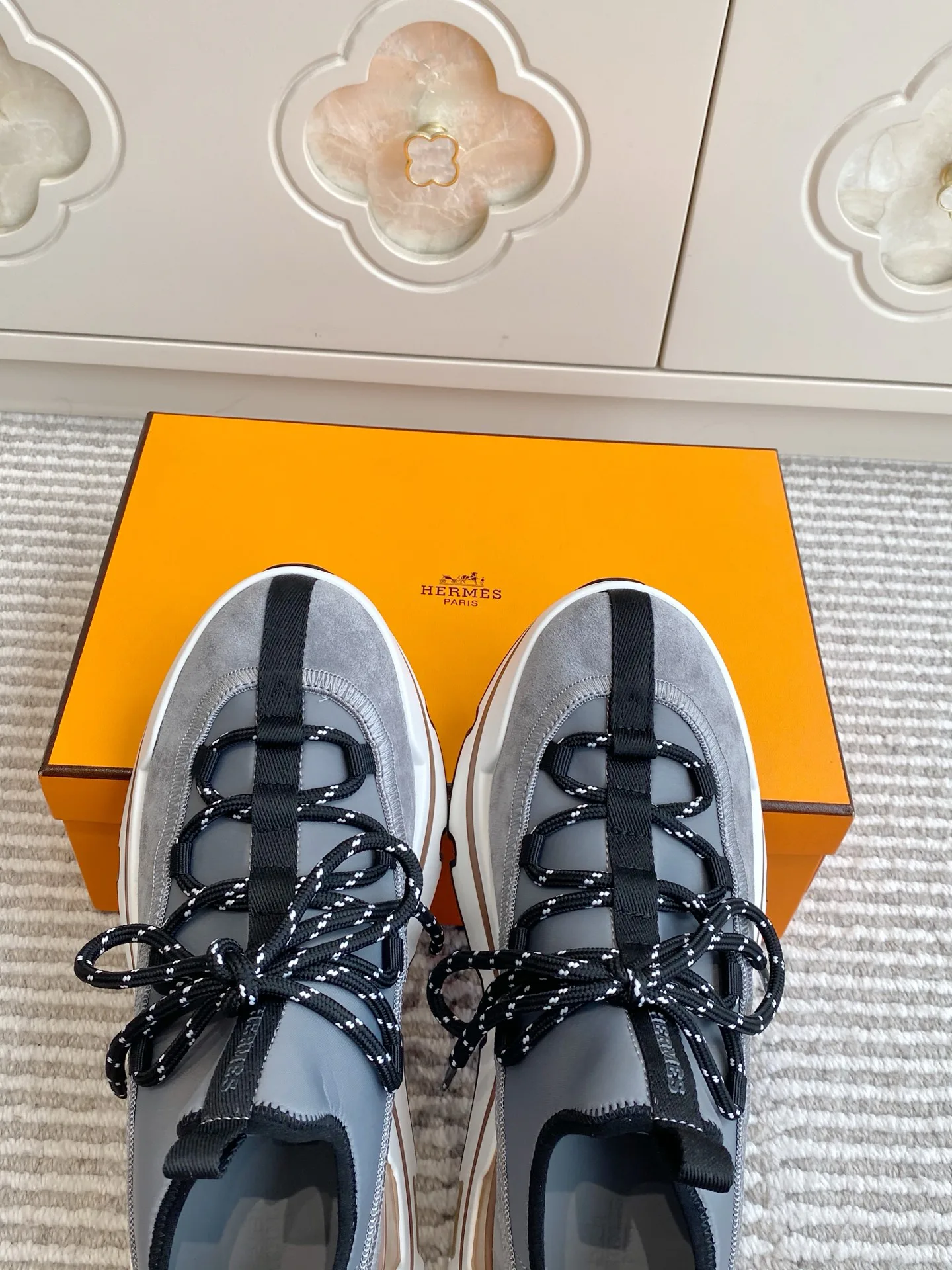 Кроссовки Мужские Hermes 17527389