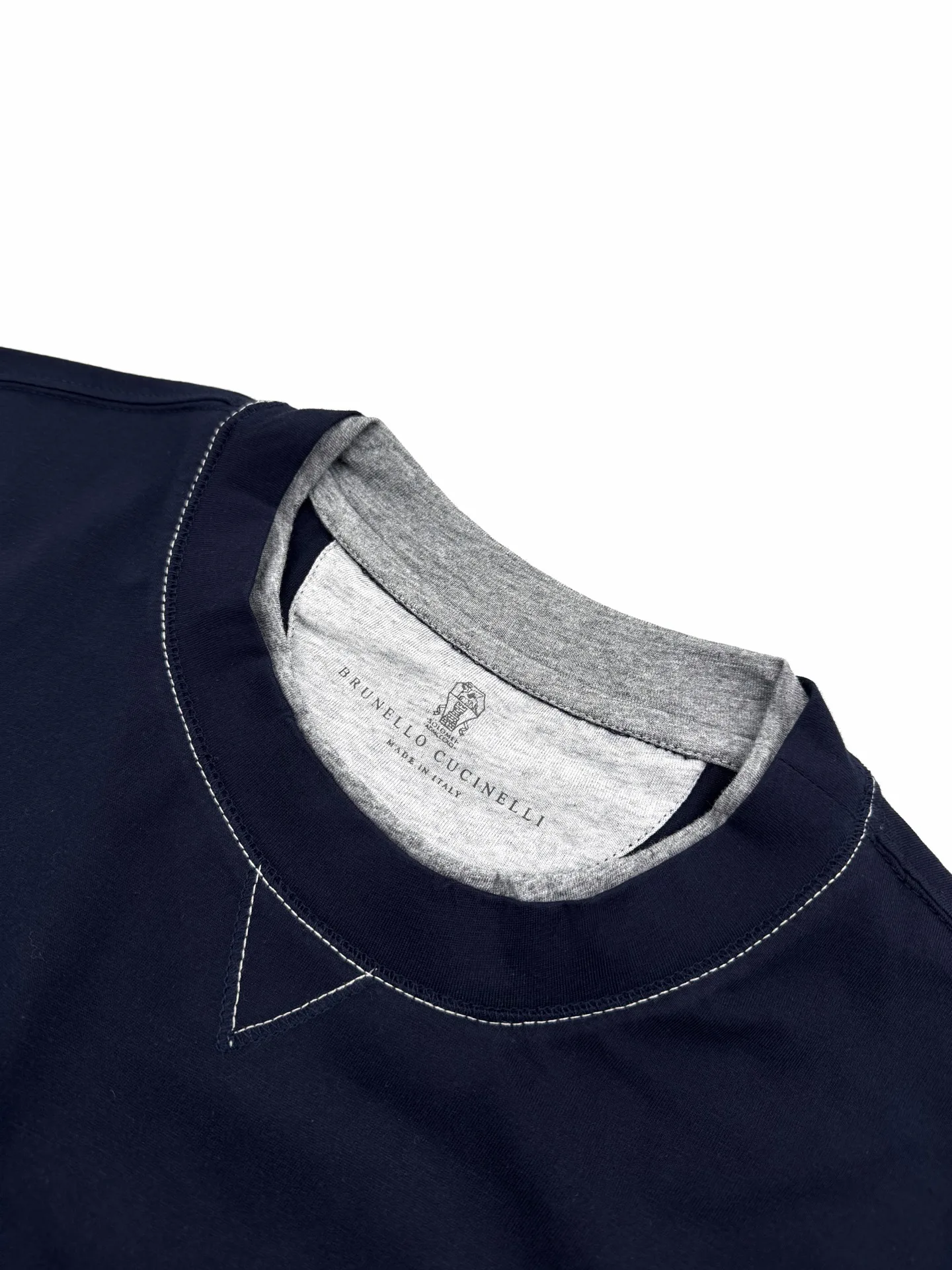 Футболки Женские Brunello Cucinelli 5889933