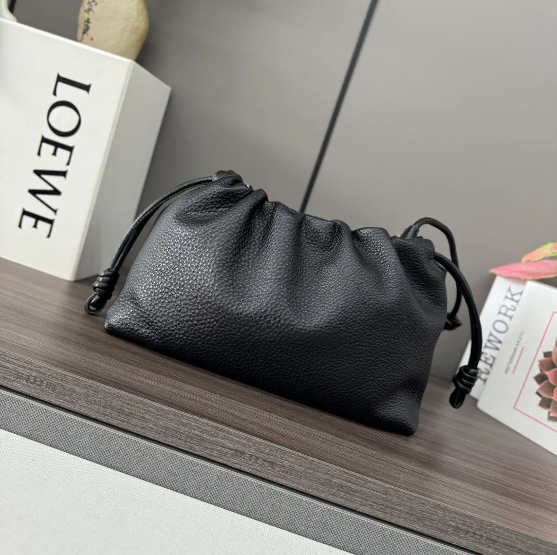 Клатчи Женские Loewe 11674475