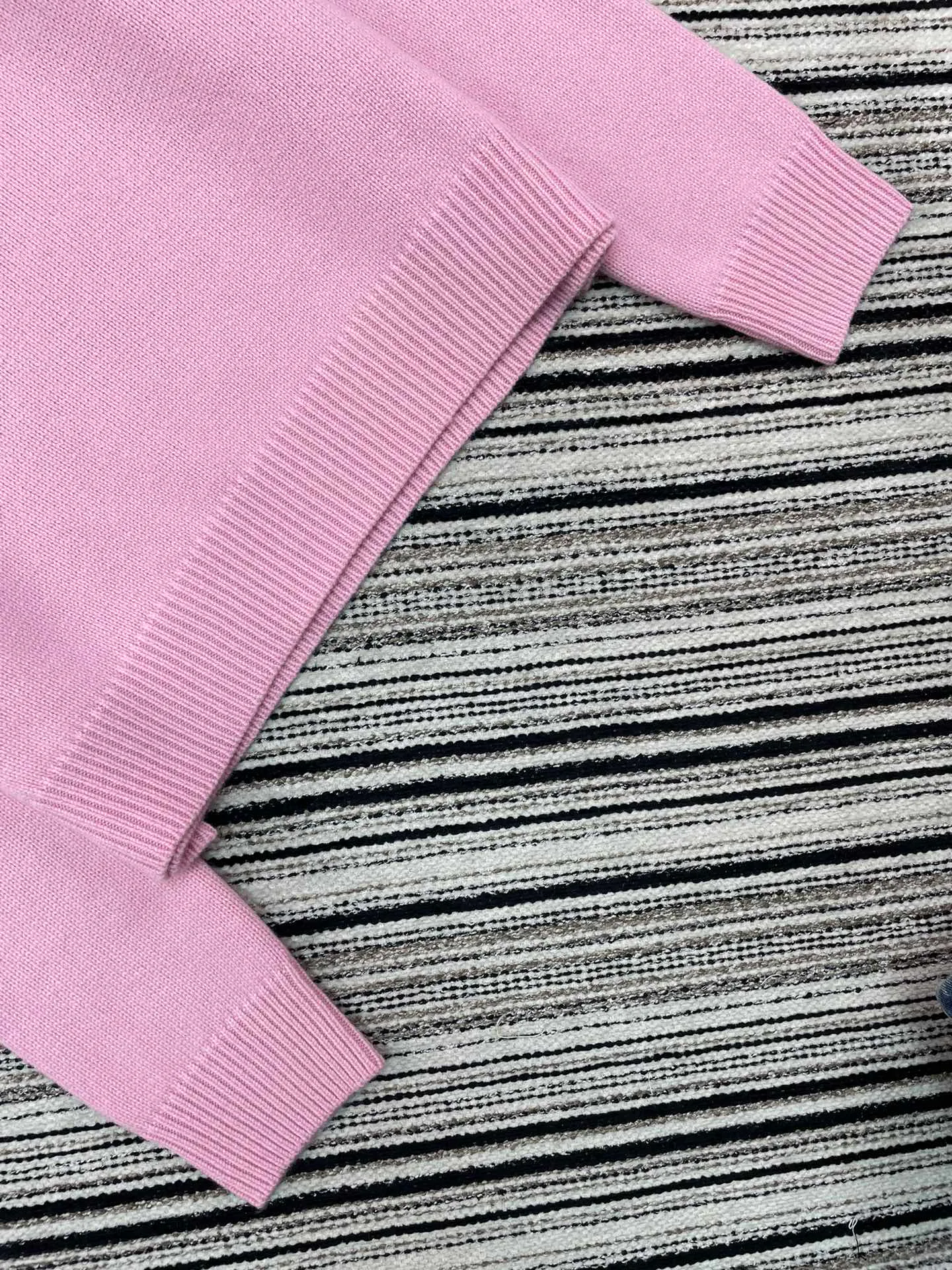 Джемперы И Свитеры Женские Gucci 2627122