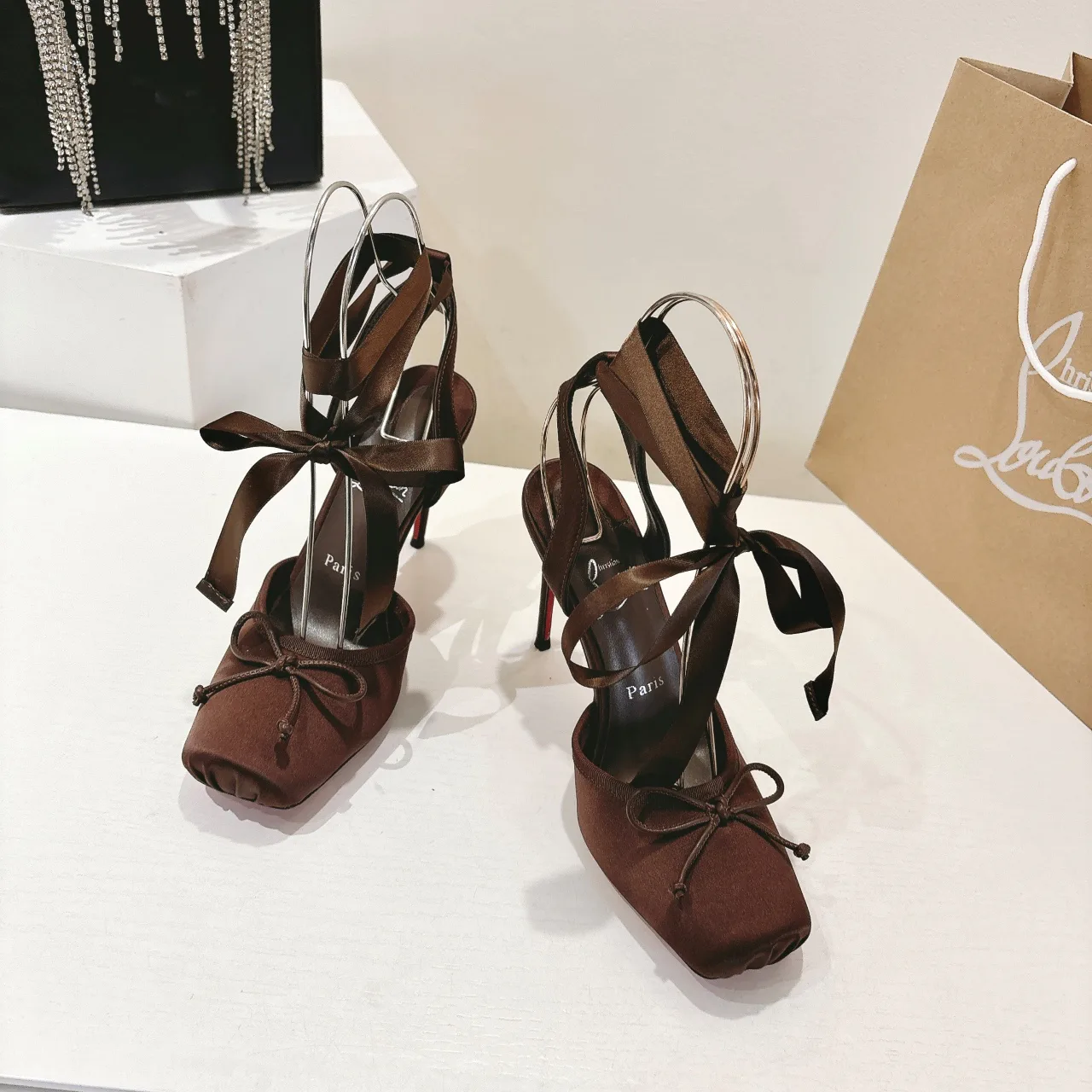 Туфли Женские Christian Louboutin 1111094