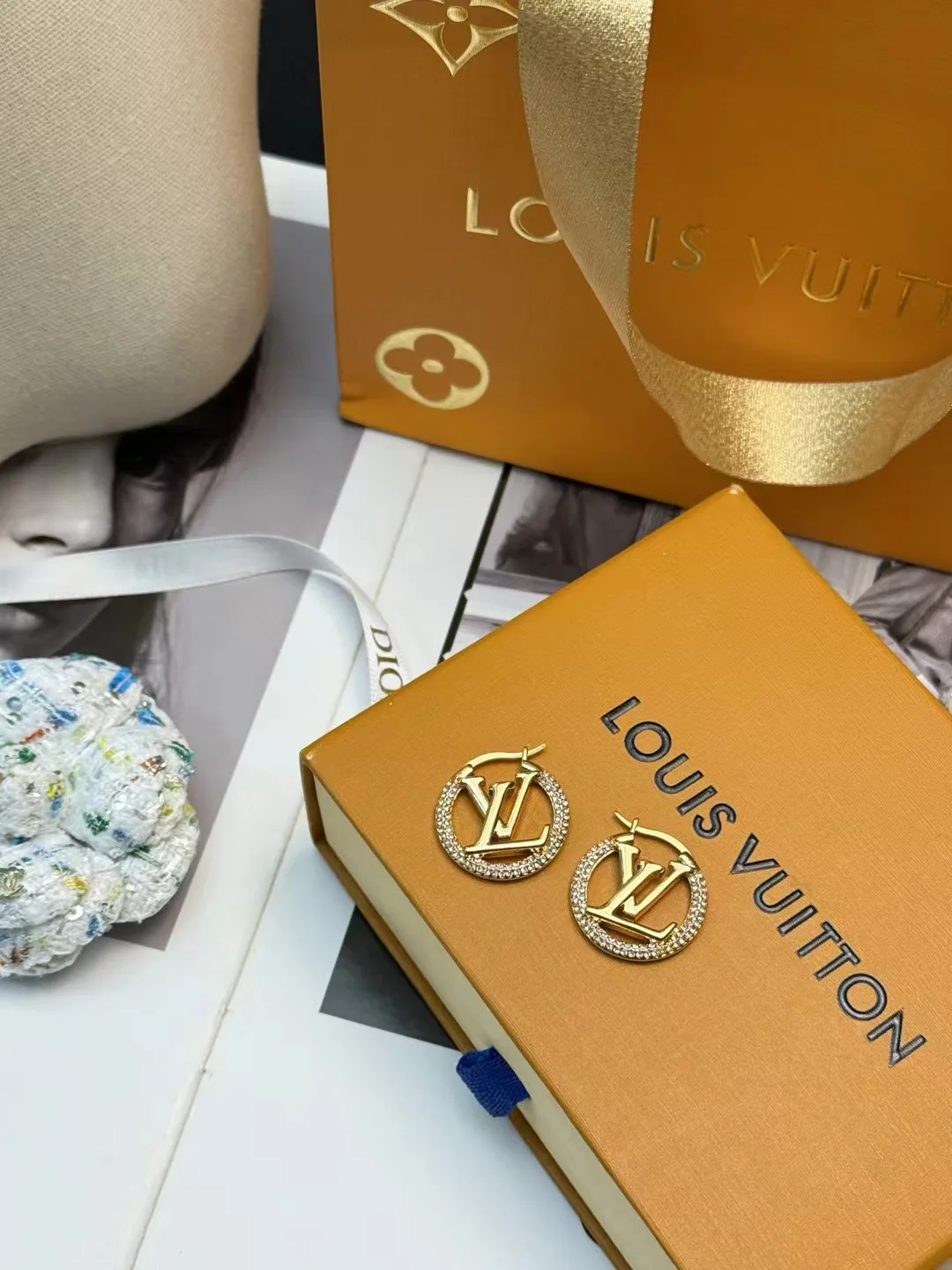 Бижутерия Louis Vuitton 18555893