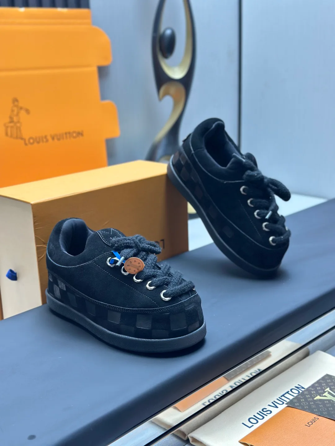 Кроссовки Женские Louis Vuitton 18781838