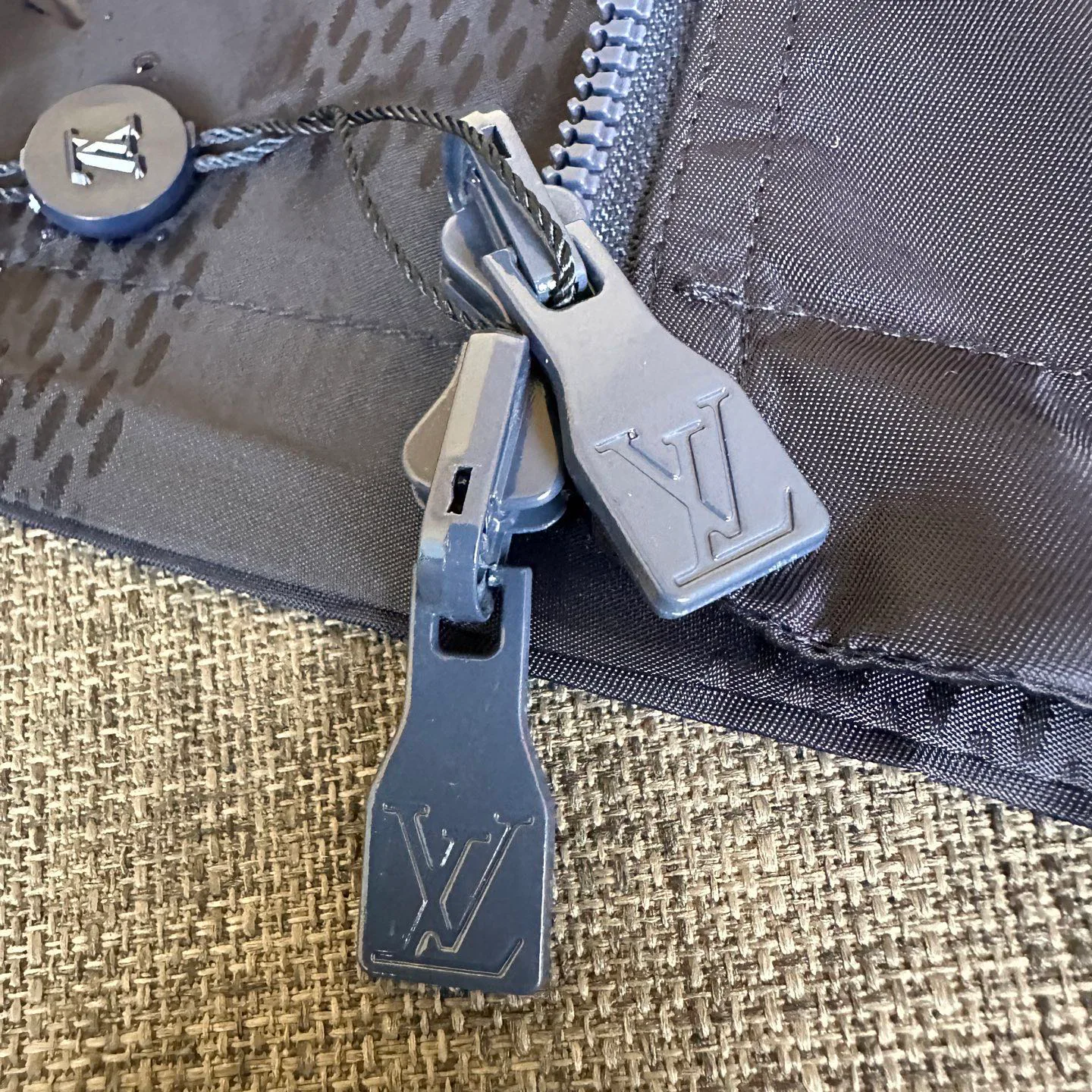 Куртки И Пуховики Мужские Louis Vuitton 13563964