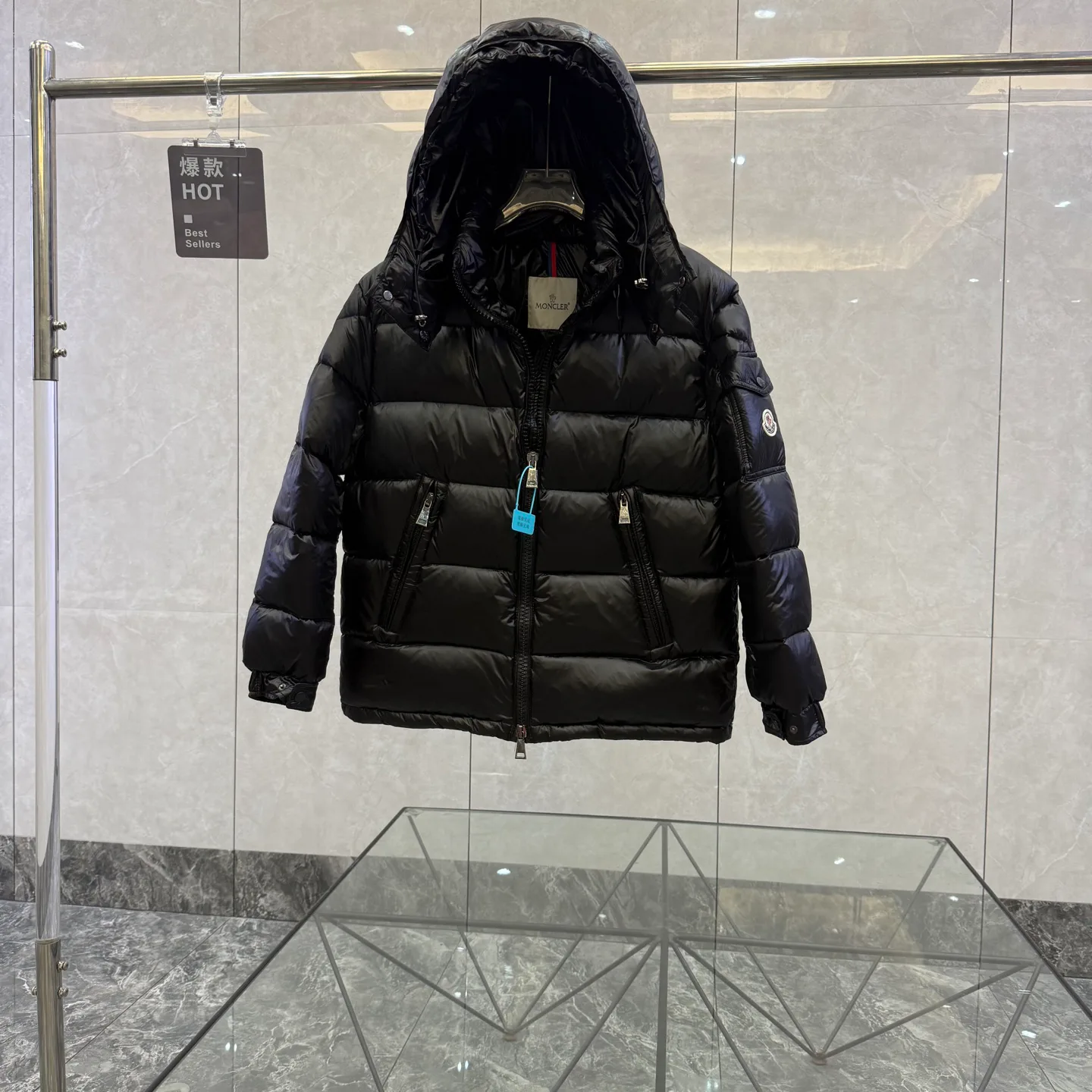 Куртки И Пуховики Женские Moncler 17949606