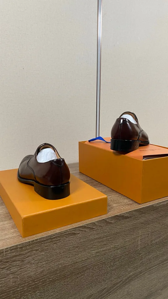 Лоферы И Туфли Мужские Louis Vuitton 18193976