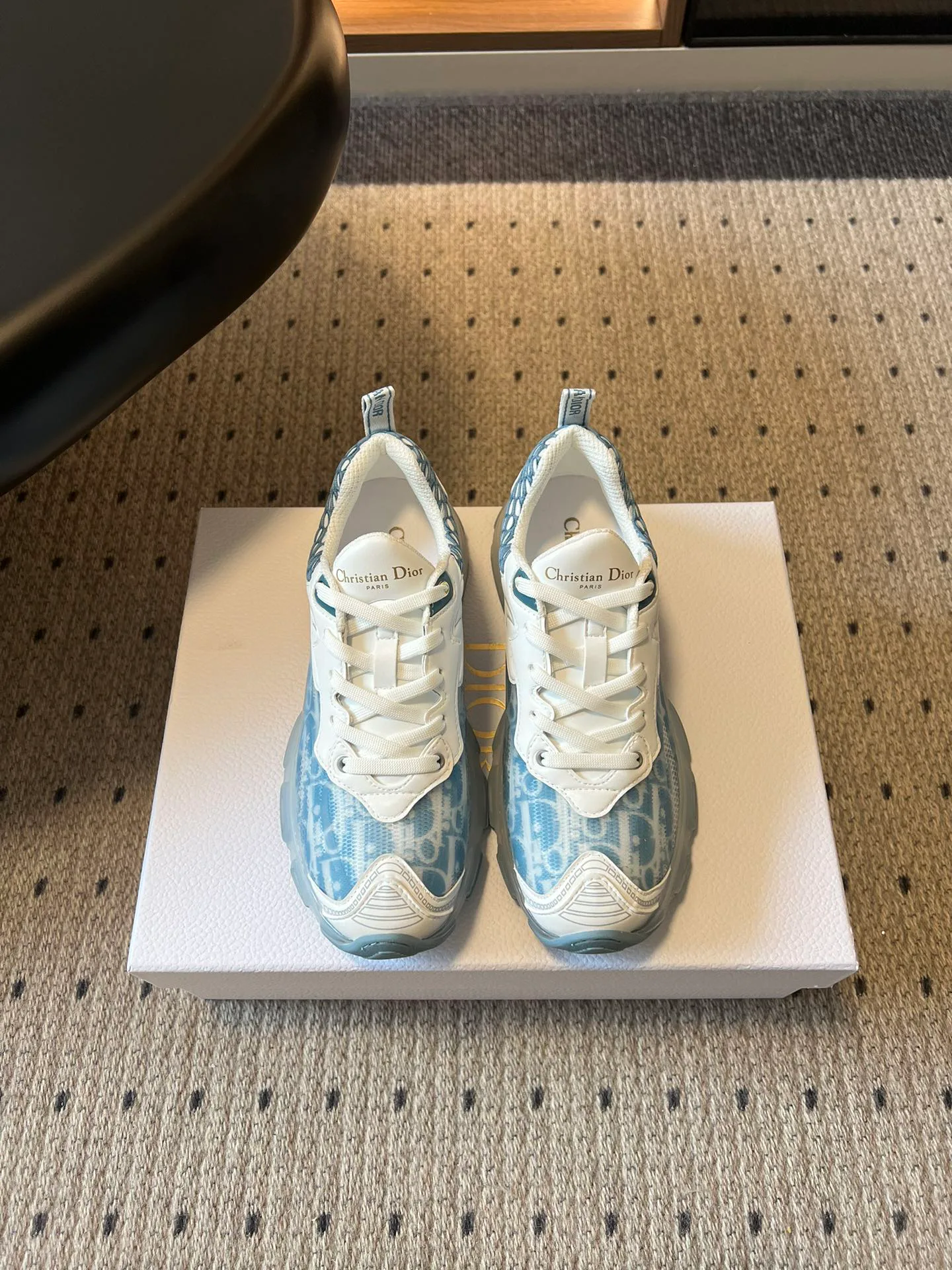 Кроссовки Женские Christian Dior 12833494