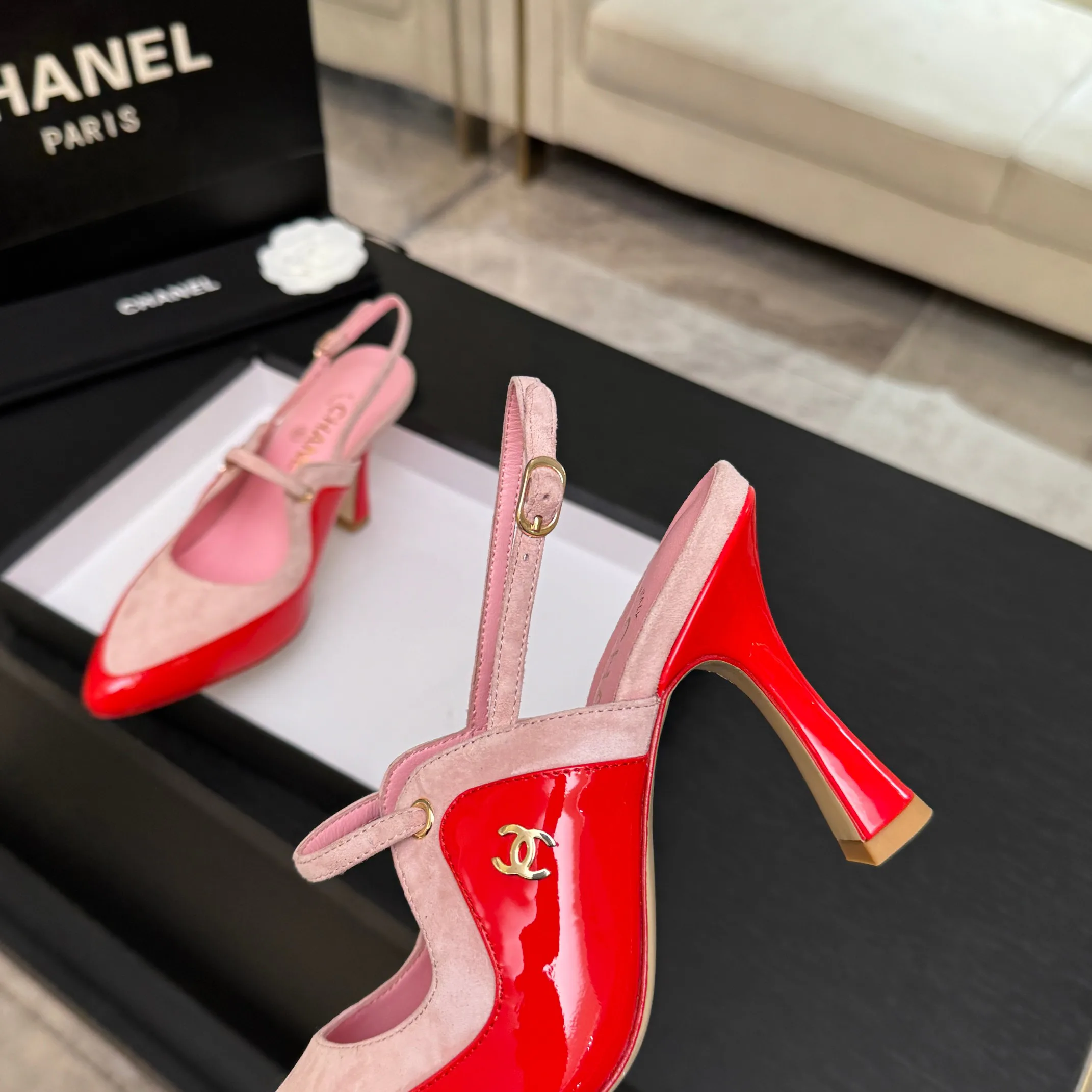 Босоножки Женские Chanel 18889326