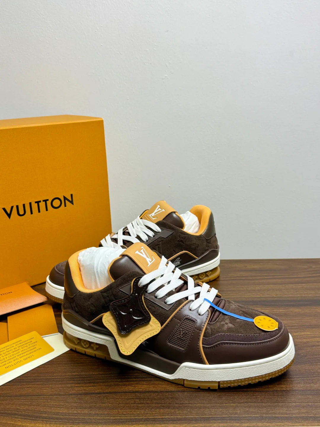 Кроссовки Мужские Louis Vuitton 19036042